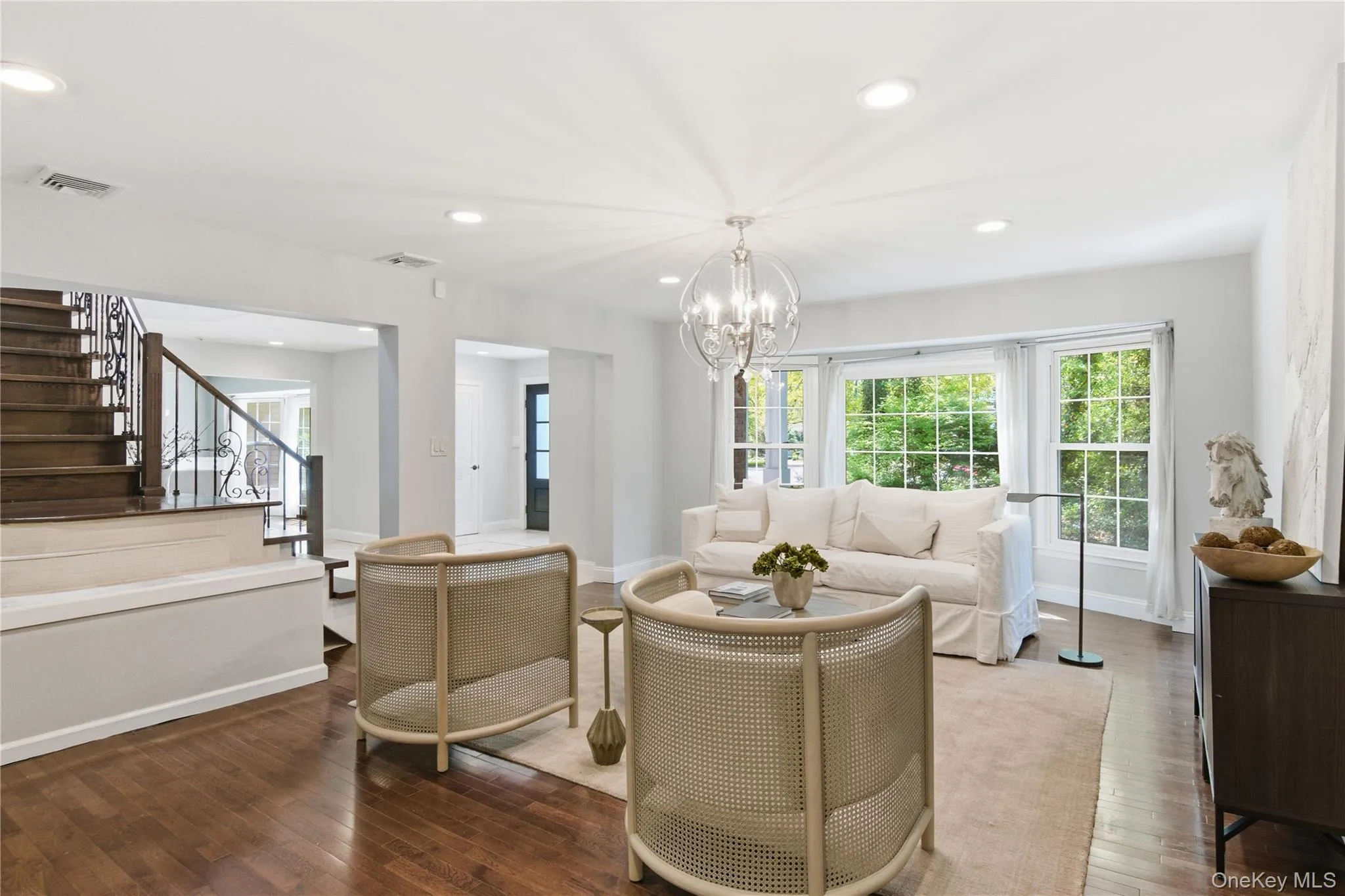 10 Stony Run Court, Huntington, NY, 5 Bedrooms Bedrooms, 9 Rooms Rooms,3 BathroomsBathrooms,Residential,For Rent,Stony Run,0,1000444 10 Stony Run Court, Huntington, NY, 5 Bedrooms Bedrooms, 9 Rooms Rooms,3 BathroomsBathrooms,Residential,For Rent,Stony Run,0,1000444