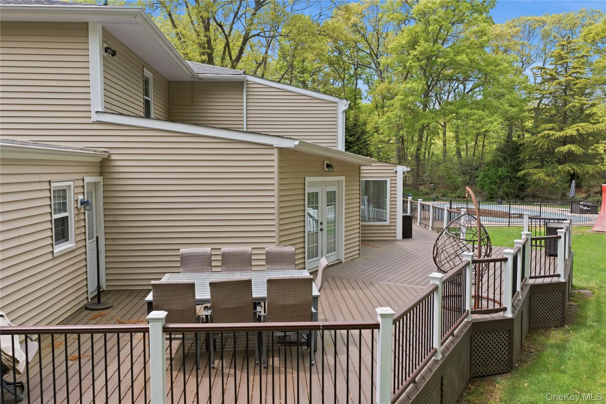 10 Stony Run Court, Huntington, NY, 5 Bedrooms Bedrooms, 9 Rooms Rooms,3 BathroomsBathrooms,Residential,For Rent,Stony Run,0,1000444 10 Stony Run Court, Huntington, NY, 5 Bedrooms Bedrooms, 9 Rooms Rooms,3 BathroomsBathrooms,Residential,For Rent,Stony Run,0,1000444