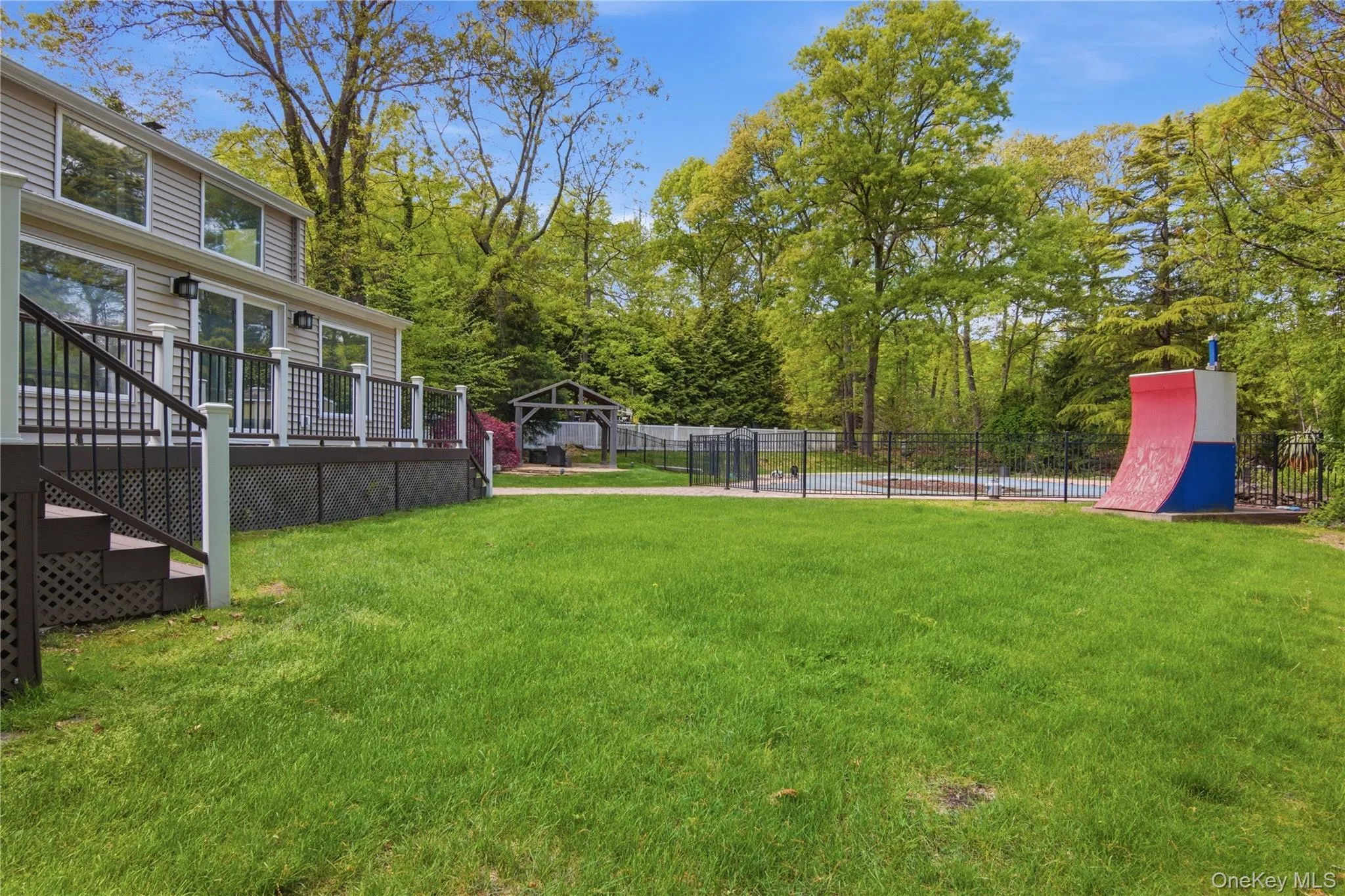 10 Stony Run Court, Huntington, NY, 5 Bedrooms Bedrooms, 9 Rooms Rooms,3 BathroomsBathrooms,Residential,For Rent,Stony Run,0,1000444 10 Stony Run Court, Huntington, NY, 5 Bedrooms Bedrooms, 9 Rooms Rooms,3 BathroomsBathrooms,Residential,For Rent,Stony Run,0,1000444