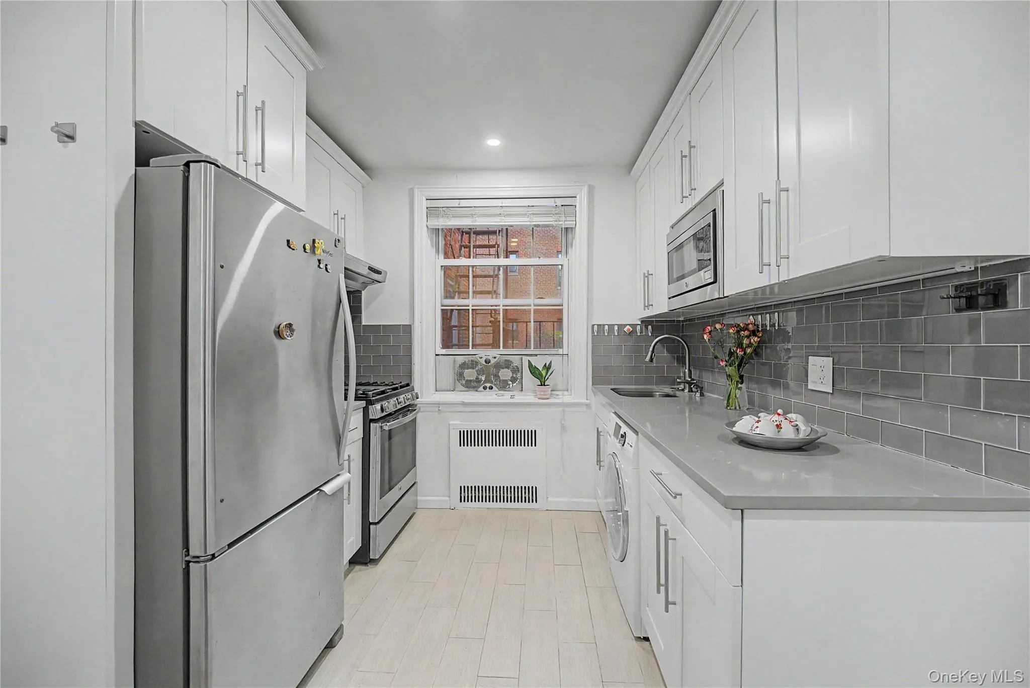 10 Welwyn Road, North Hempstead, NY, 1 Bedroom Bedrooms, 4 Rooms Rooms,1 BathroomBathrooms,Residential,For Rent,Welwyn,0,1000450 10 Welwyn Road, North Hempstead, NY, 1 Bedroom Bedrooms, 4 Rooms Rooms,1 BathroomBathrooms,Residential,For Rent,Welwyn,0,1000450