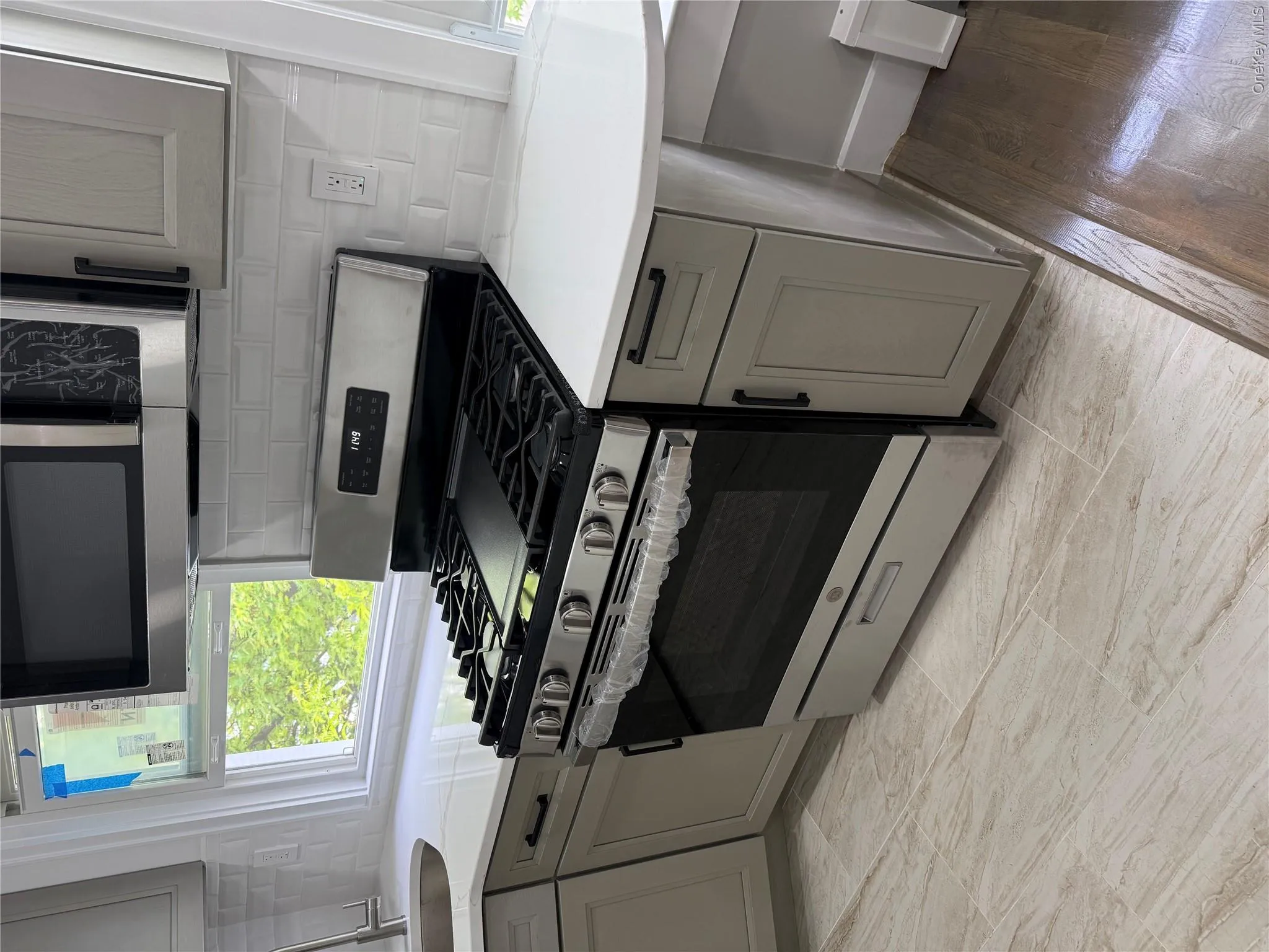 65-47 79th Street, New York, NY, 1 Bedroom Bedrooms, 4 Rooms Rooms,1 BathroomBathrooms,Residential Lease,For Rent,79th,0,1000453 65-47 79th Street, New York, NY, 1 Bedroom Bedrooms, 4 Rooms Rooms,1 BathroomBathrooms,Residential Lease,For Rent,79th,0,1000453