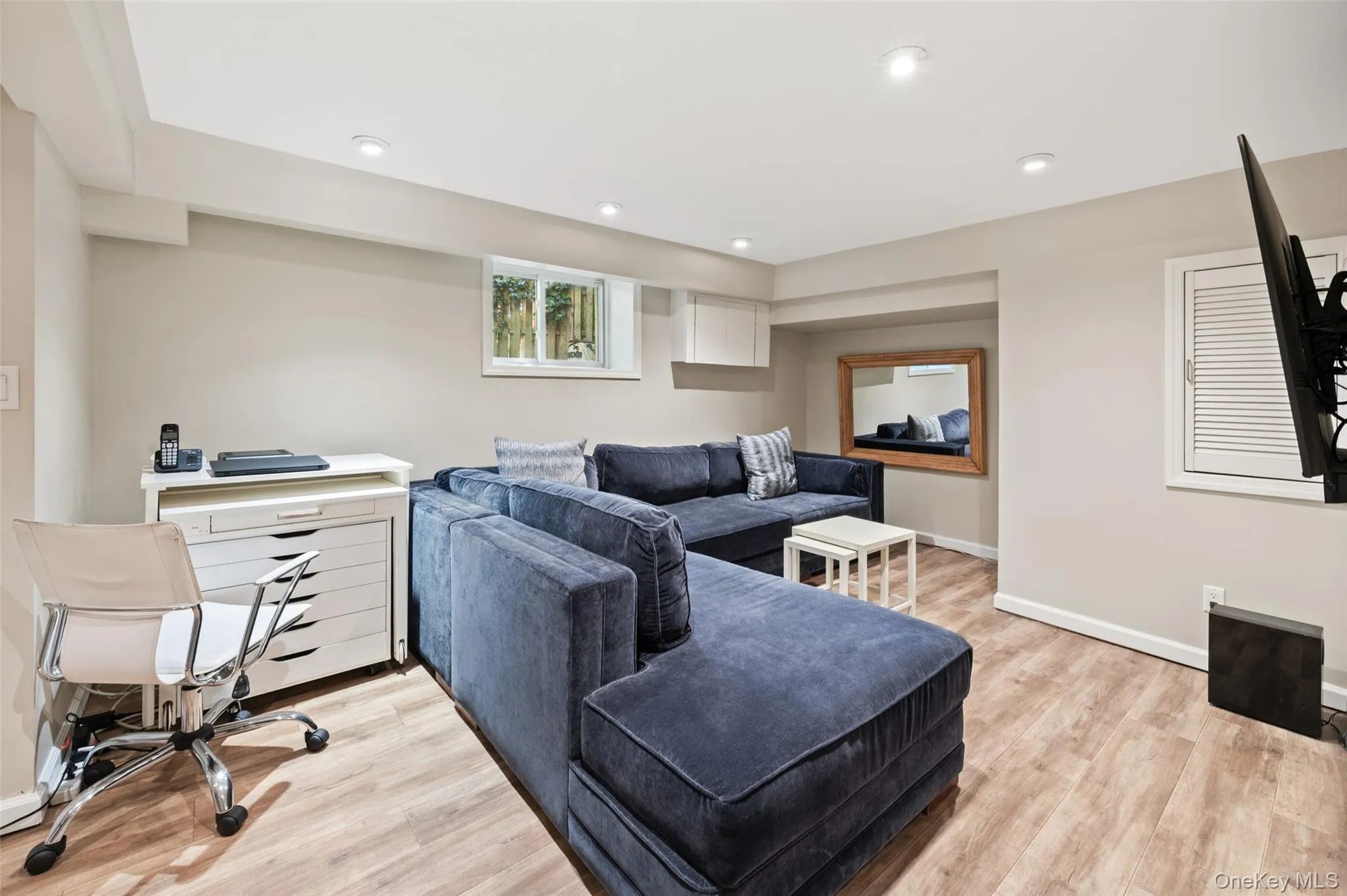 6 Kensington Terrace, Eastchester, NY, 3 Bedrooms Bedrooms, 7 Rooms Rooms,2 BathroomsBathrooms,Residential Lease,For Rent,Kensington,0,1000457 6 Kensington Terrace, Eastchester, NY, 3 Bedrooms Bedrooms, 7 Rooms Rooms,2 BathroomsBathrooms,Residential Lease,For Rent,Kensington,0,1000457