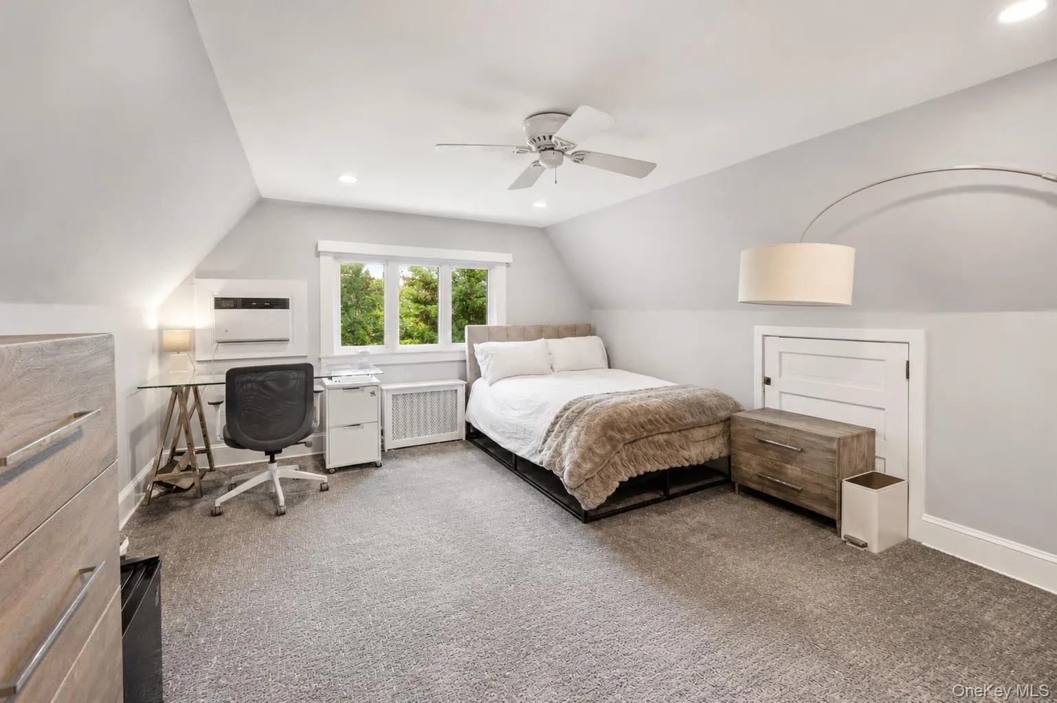 6 Kensington Terrace, Eastchester, NY, 3 Bedrooms Bedrooms, 7 Rooms Rooms,2 BathroomsBathrooms,Residential Lease,For Rent,Kensington,0,1000457 6 Kensington Terrace, Eastchester, NY, 3 Bedrooms Bedrooms, 7 Rooms Rooms,2 BathroomsBathrooms,Residential Lease,For Rent,Kensington,0,1000457