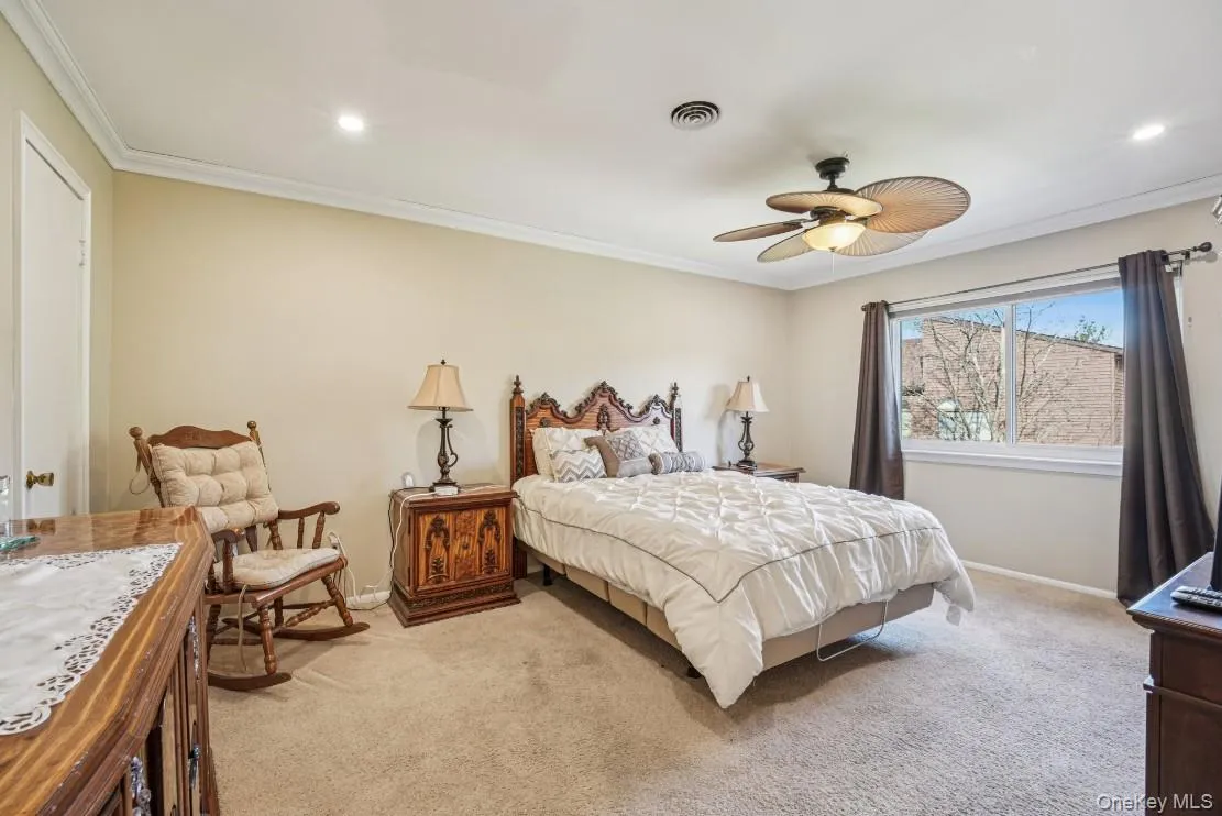 36 Tulip Court, Clarkstown, NY, 2 Bedrooms Bedrooms, 5 Rooms Rooms,2 BathroomsBathrooms,Residential Sale,For Rent,Tulip,0,1000458 36 Tulip Court, Clarkstown, NY, 2 Bedrooms Bedrooms, 5 Rooms Rooms,2 BathroomsBathrooms,Residential Sale,For Rent,Tulip,0,1000458