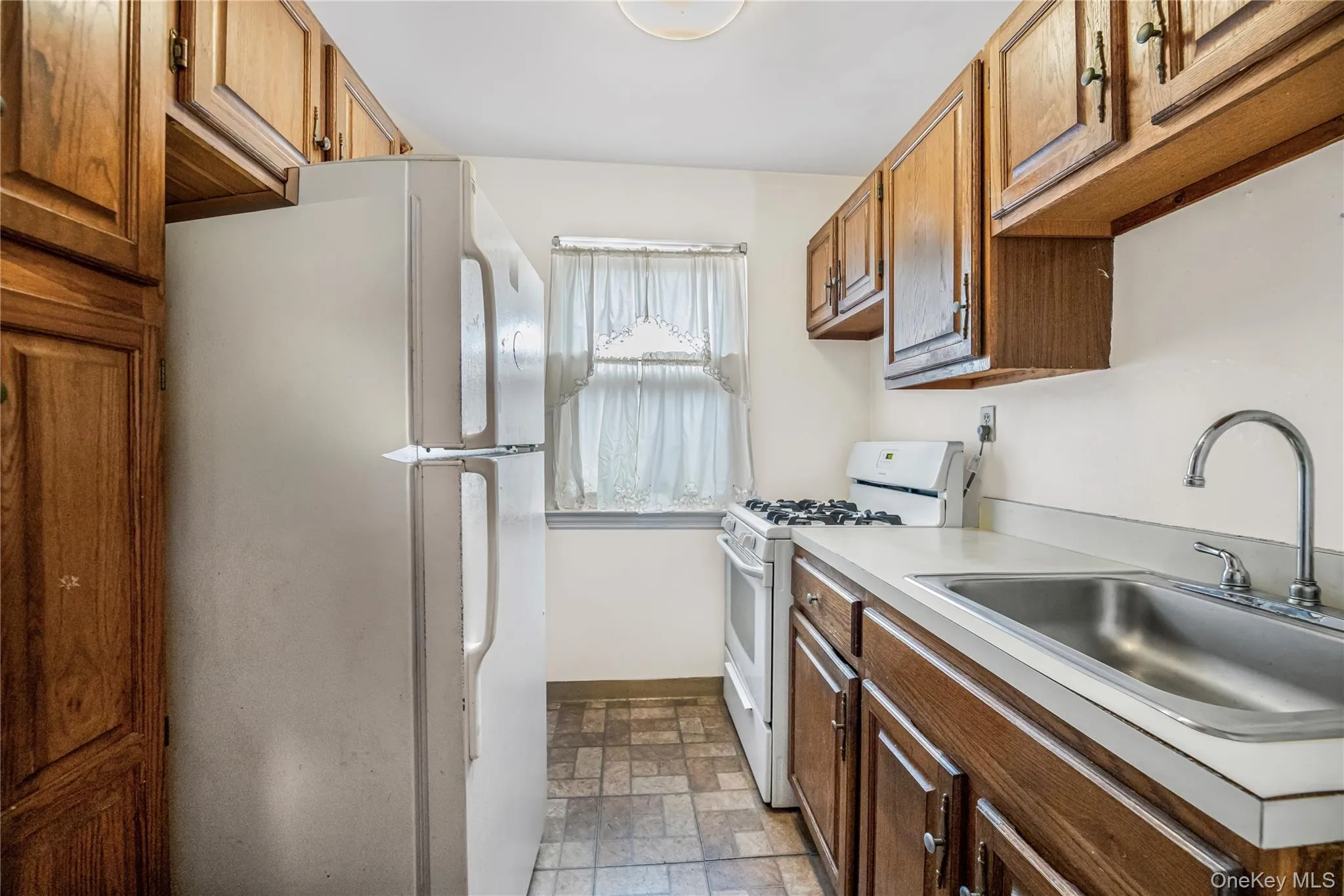 450 Pelham Road, New Rochelle, NY, 1 Bedroom Bedrooms, 4 Rooms Rooms,1 BathroomBathrooms,Residential,For Rent,Pelham,0,1000459 450 Pelham Road, New Rochelle, NY, 1 Bedroom Bedrooms, 4 Rooms Rooms,1 BathroomBathrooms,Residential,For Rent,Pelham,0,1000459