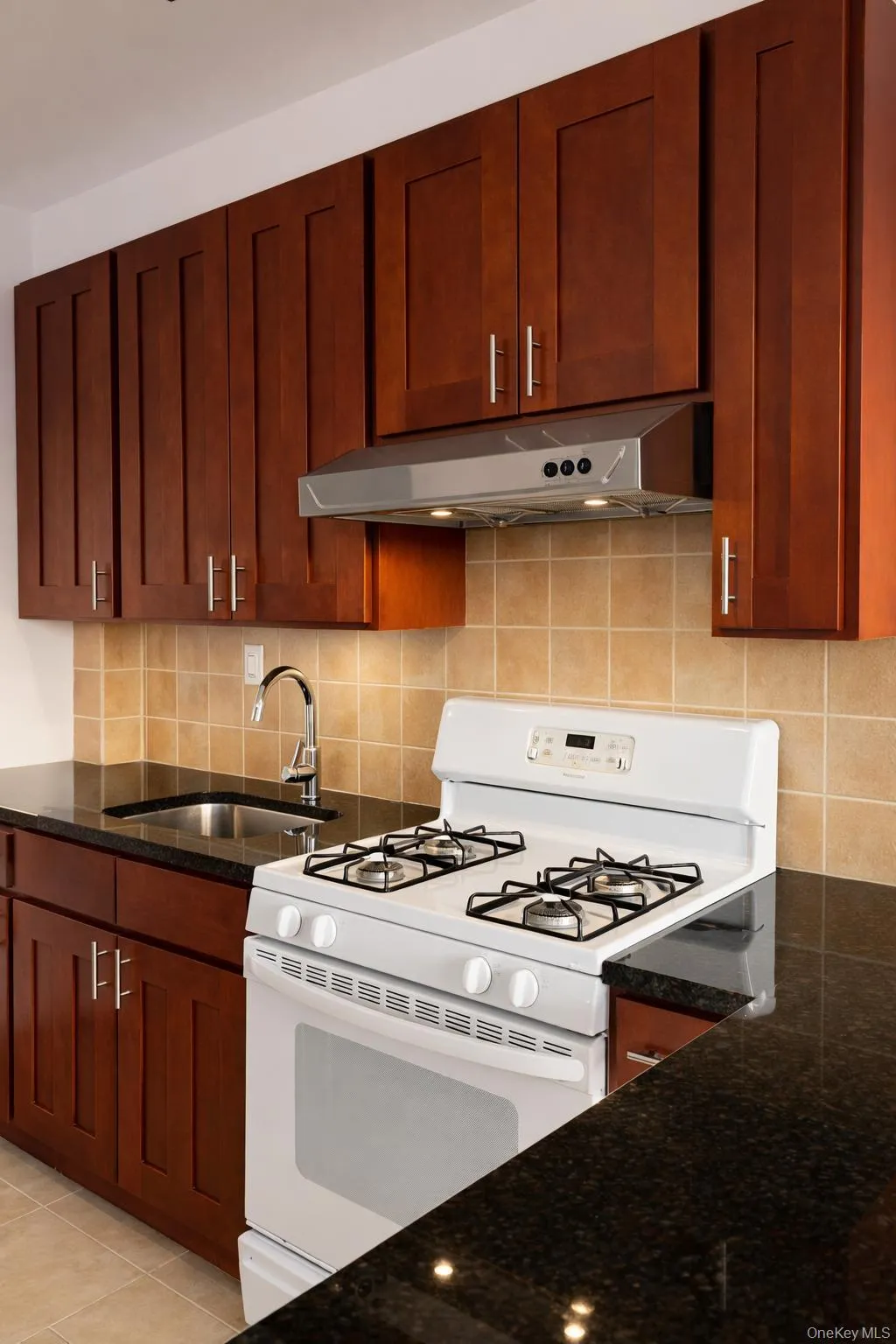 37-40 103RD, New York, NY, 9 Bedrooms Bedrooms, 20 Rooms Rooms,6 BathroomsBathrooms,Residential Sale,For Rent,103RD,0,1000460 37-40 103RD, New York, NY, 9 Bedrooms Bedrooms, 20 Rooms Rooms,6 BathroomsBathrooms,Residential Sale,For Rent,103RD,0,1000460