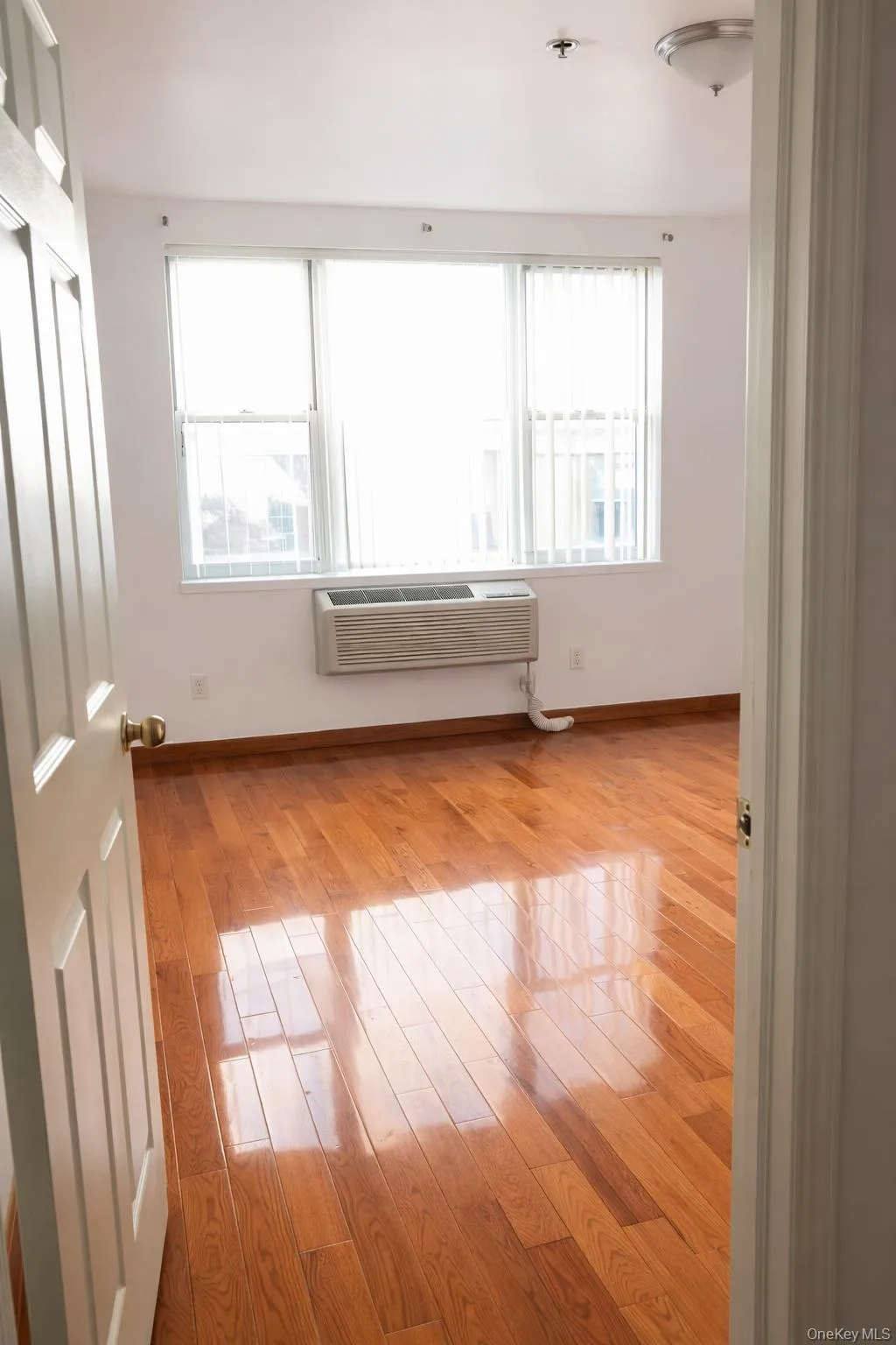 37-40 103RD, New York, NY, 9 Bedrooms Bedrooms, 20 Rooms Rooms,6 BathroomsBathrooms,Residential Sale,For Rent,103RD,0,1000460 37-40 103RD, New York, NY, 9 Bedrooms Bedrooms, 20 Rooms Rooms,6 BathroomsBathrooms,Residential Sale,For Rent,103RD,0,1000460