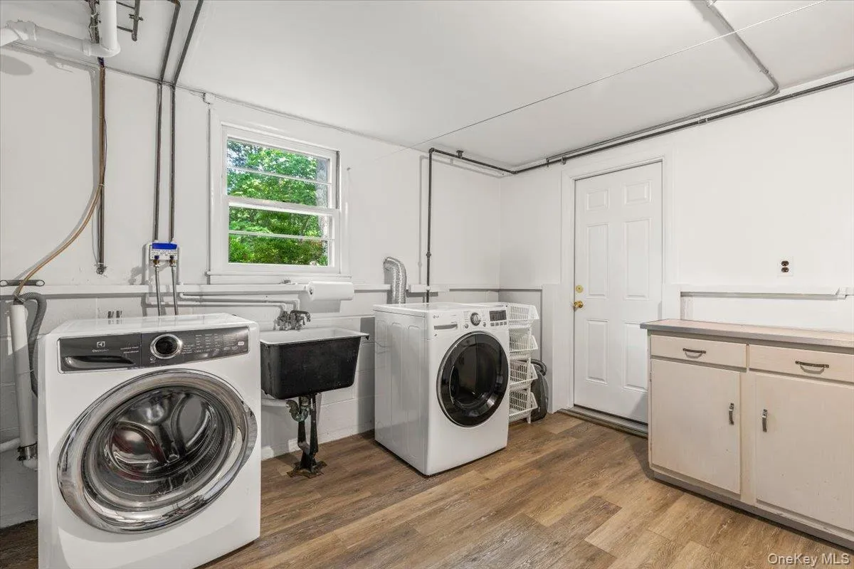 22 Paddock Road, Rye Town, NY, 4 Bedrooms Bedrooms, 8 Rooms Rooms,2 BathroomsBathrooms,Residential,For Rent,Paddock,0,1000461 22 Paddock Road, Rye Town, NY, 4 Bedrooms Bedrooms, 8 Rooms Rooms,2 BathroomsBathrooms,Residential,For Rent,Paddock,0,1000461