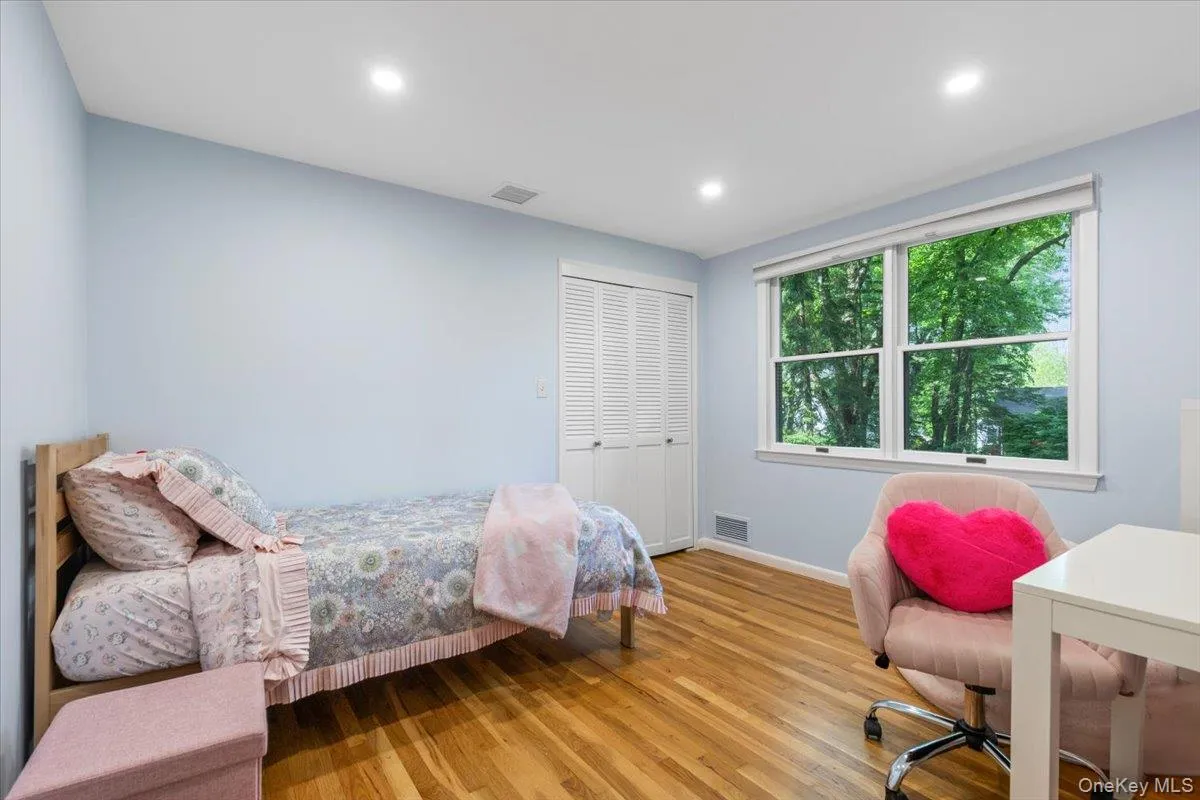 22 Paddock Road, Rye Town, NY, 4 Bedrooms Bedrooms, 8 Rooms Rooms,2 BathroomsBathrooms,Residential,For Rent,Paddock,0,1000461 22 Paddock Road, Rye Town, NY, 4 Bedrooms Bedrooms, 8 Rooms Rooms,2 BathroomsBathrooms,Residential,For Rent,Paddock,0,1000461