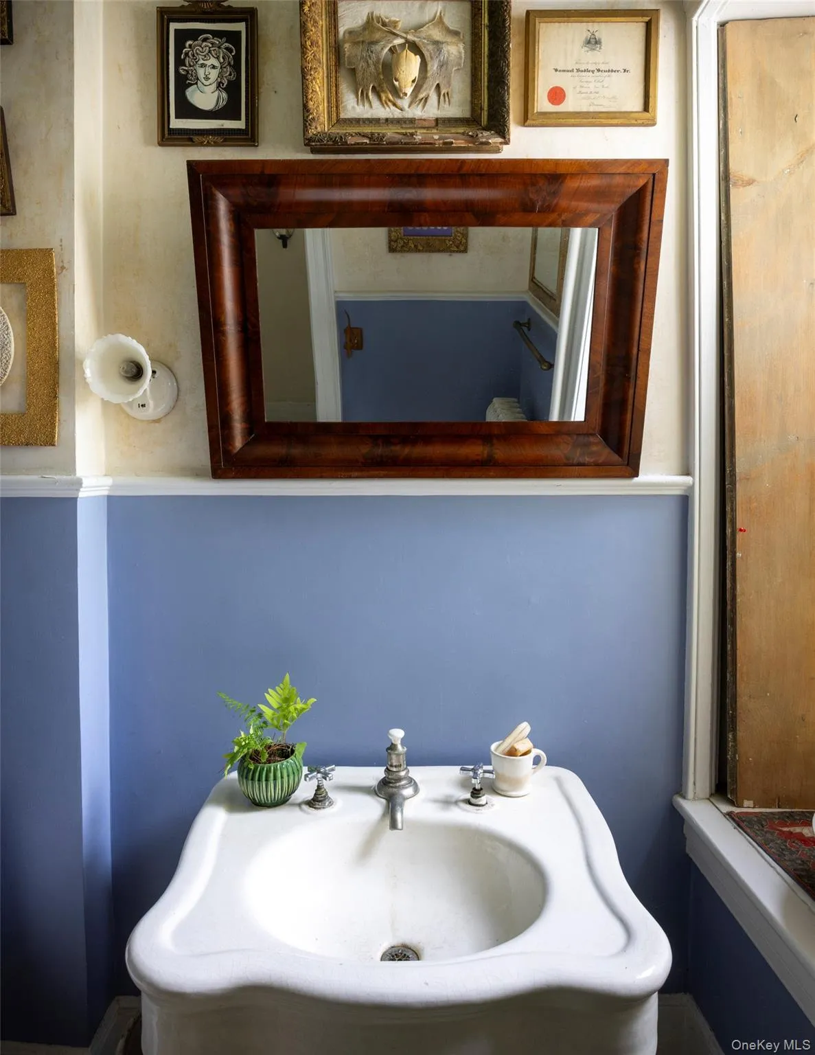 169 Albany Avenue, Kingston, NY, 5 Bedrooms Bedrooms, 14 Rooms Rooms,4 BathroomsBathrooms,Residential,For Rent,Albany,0,1000466 169 Albany Avenue, Kingston, NY, 5 Bedrooms Bedrooms, 14 Rooms Rooms,4 BathroomsBathrooms,Residential,For Rent,Albany,0,1000466