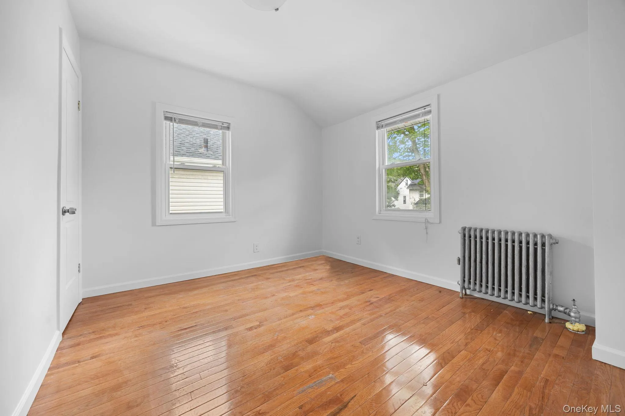 194-35 114th Drive, New York, NY, 3 Bedrooms Bedrooms, 10 Rooms Rooms,2 BathroomsBathrooms,Residential,For Rent,114th,0,1000468 194-35 114th Drive, New York, NY, 3 Bedrooms Bedrooms, 10 Rooms Rooms,2 BathroomsBathrooms,Residential,For Rent,114th,0,1000468