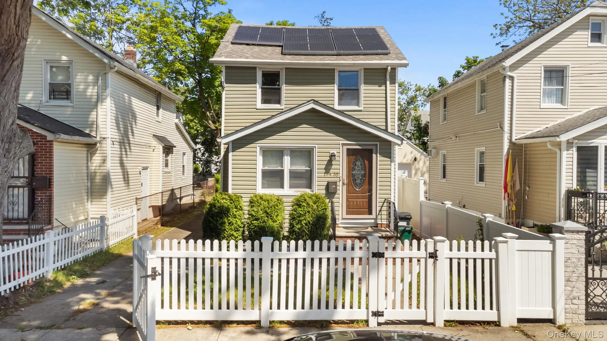 194-35 114th Drive, New York, NY, 3 Bedrooms Bedrooms, 10 Rooms Rooms,2 BathroomsBathrooms,Residential,For Rent,114th,0,1000468 194-35 114th Drive, New York, NY, 3 Bedrooms Bedrooms, 10 Rooms Rooms,2 BathroomsBathrooms,Residential,For Rent,114th,0,1000468