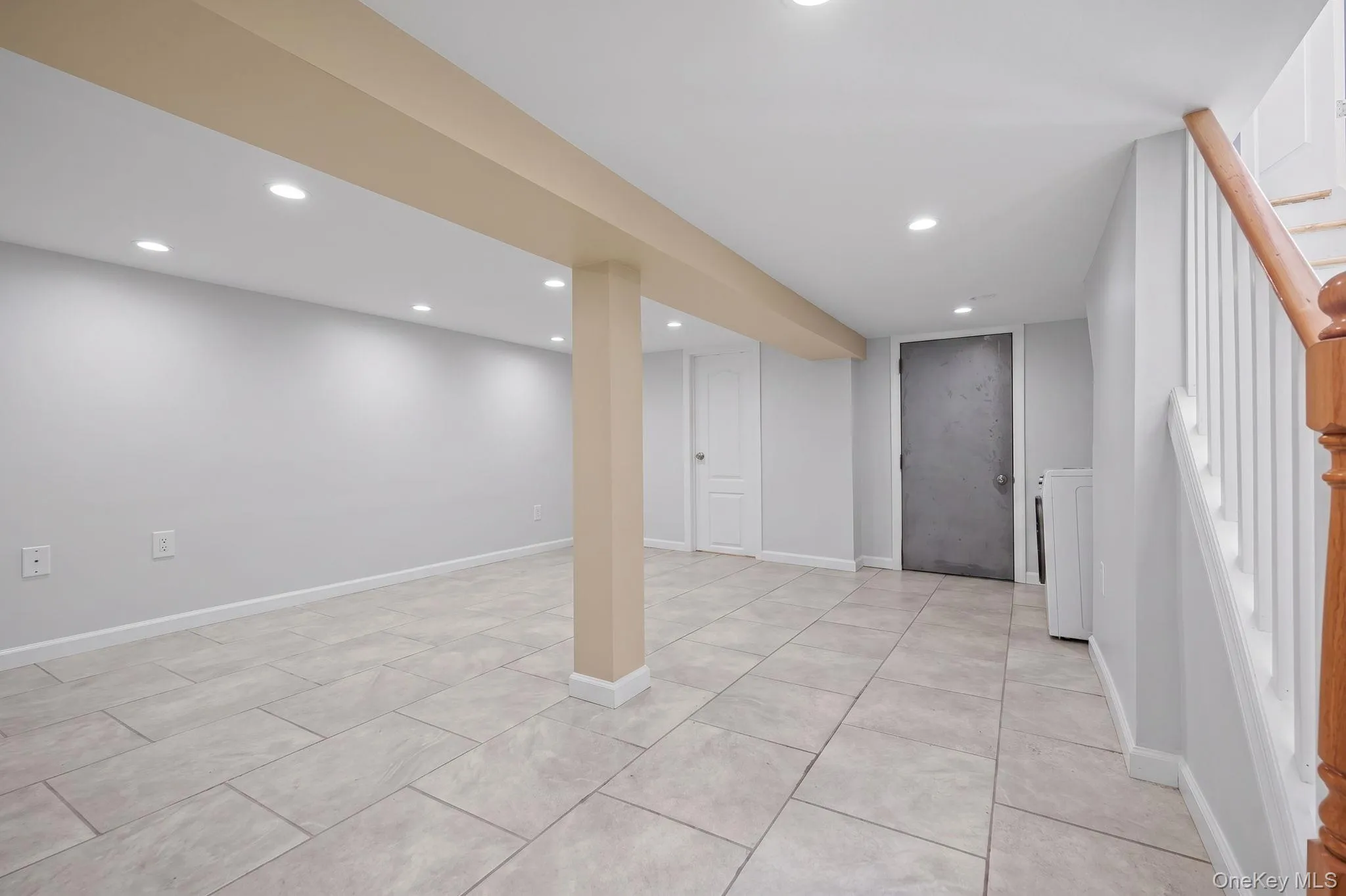 194-35 114th Drive, New York, NY, 3 Bedrooms Bedrooms, 10 Rooms Rooms,2 BathroomsBathrooms,Residential,For Rent,114th,0,1000468 194-35 114th Drive, New York, NY, 3 Bedrooms Bedrooms, 10 Rooms Rooms,2 BathroomsBathrooms,Residential,For Rent,114th,0,1000468
