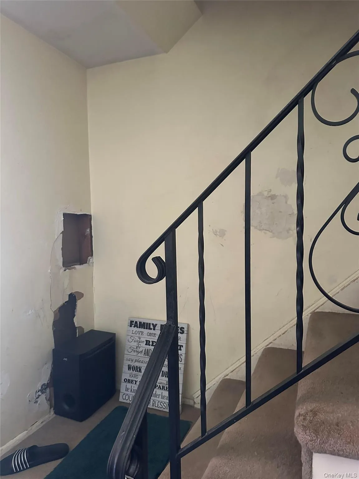 408 Watts Lane, Montgomery, NY, 3 Bedrooms Bedrooms, 7 Rooms Rooms,1 BathroomBathrooms,Residential,For Rent,Watts,0,1000470 408 Watts Lane, Montgomery, NY, 3 Bedrooms Bedrooms, 7 Rooms Rooms,1 BathroomBathrooms,Residential,For Rent,Watts,0,1000470