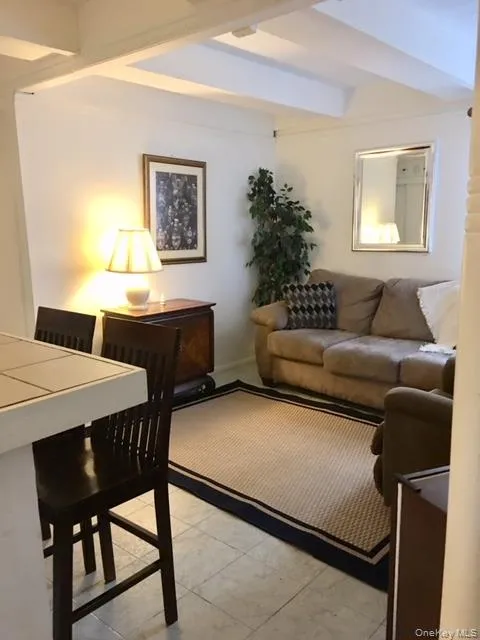 10 Woodchuck Lane, Brookhaven, NY, 5 Bedrooms Bedrooms, 8 Rooms Rooms,2 BathroomsBathrooms,Residential Lease,For Rent,Woodchuck,0,1000471 10 Woodchuck Lane, Brookhaven, NY, 5 Bedrooms Bedrooms, 8 Rooms Rooms,2 BathroomsBathrooms,Residential Lease,For Rent,Woodchuck,0,1000471