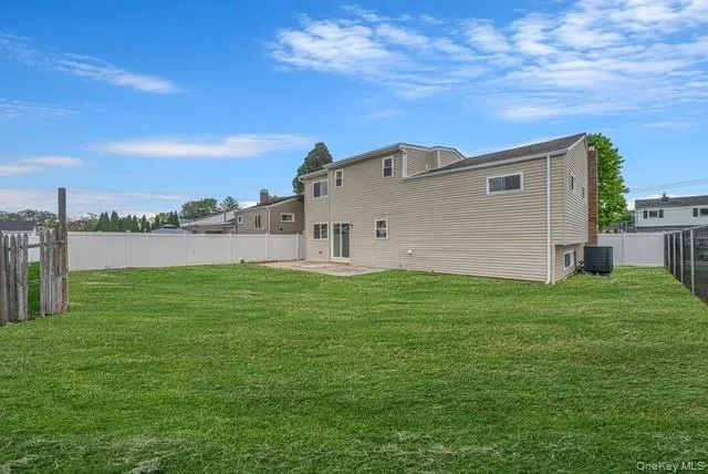 5 Cheryl Lane, Babylon, NY, 4 Bedrooms Bedrooms, 8 Rooms Rooms,3 BathroomsBathrooms,Residential,For Rent,Cheryl,0,1000473 5 Cheryl Lane, Babylon, NY, 4 Bedrooms Bedrooms, 8 Rooms Rooms,3 BathroomsBathrooms,Residential,For Rent,Cheryl,0,1000473