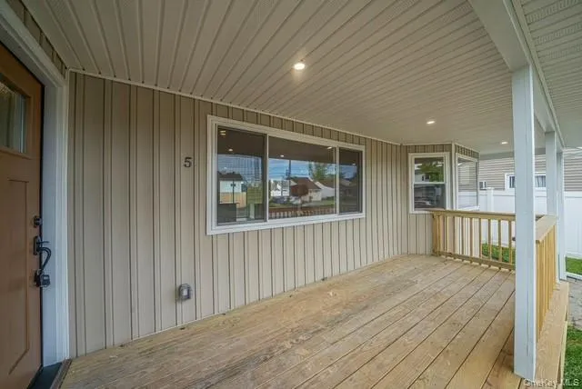 5 Cheryl Lane, Babylon, NY, 4 Bedrooms Bedrooms, 8 Rooms Rooms,3 BathroomsBathrooms,Residential,For Rent,Cheryl,0,1000473 5 Cheryl Lane, Babylon, NY, 4 Bedrooms Bedrooms, 8 Rooms Rooms,3 BathroomsBathrooms,Residential,For Rent,Cheryl,0,1000473