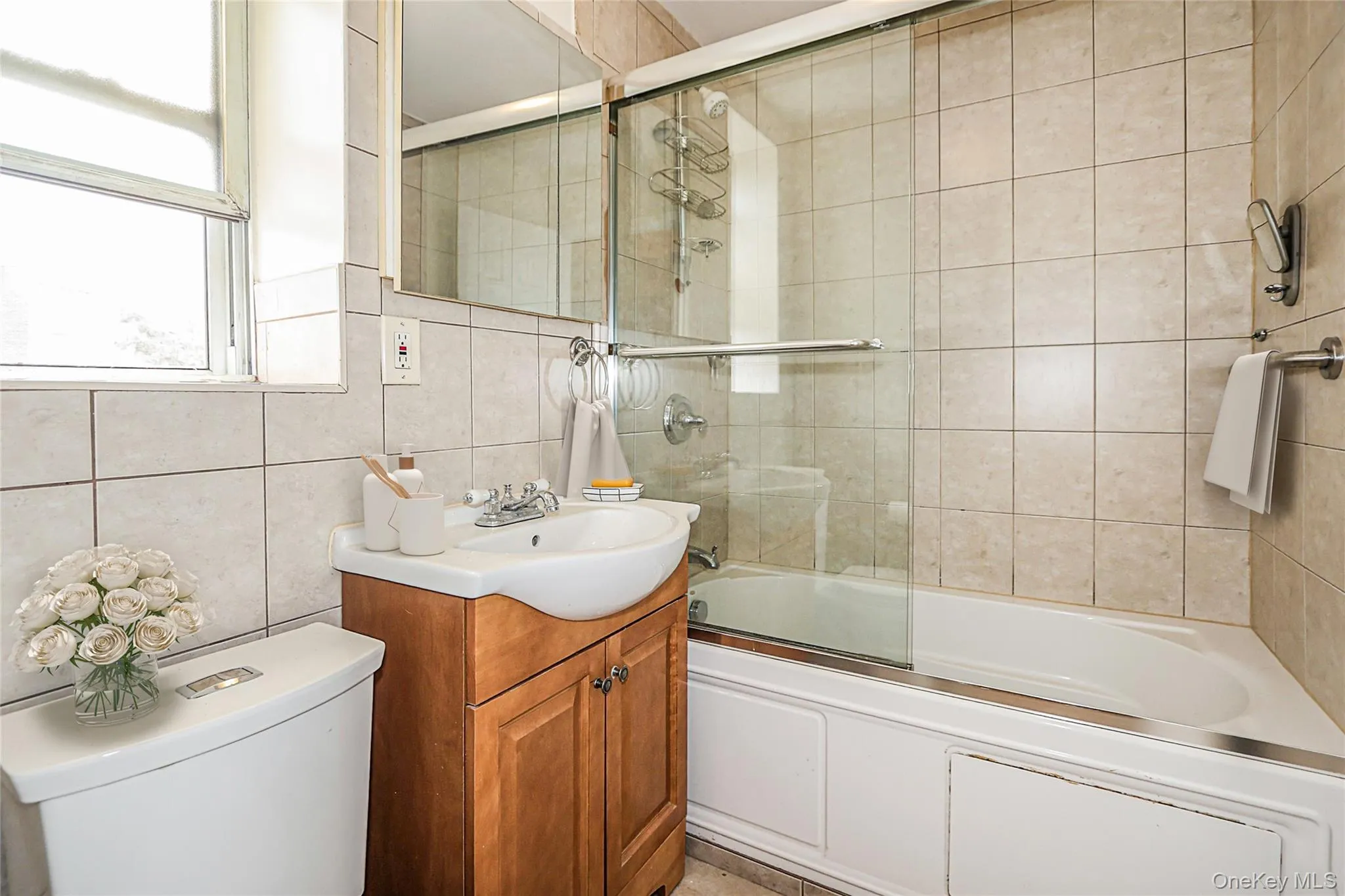 7510 Yellowstone Boulevard, New York, NY, 1 Bedroom Bedrooms, 6 Rooms Rooms,1 BathroomBathrooms,Residential,For Rent,Yellowstone,0,1000474 7510 Yellowstone Boulevard, New York, NY, 1 Bedroom Bedrooms, 6 Rooms Rooms,1 BathroomBathrooms,Residential,For Rent,Yellowstone,0,1000474
