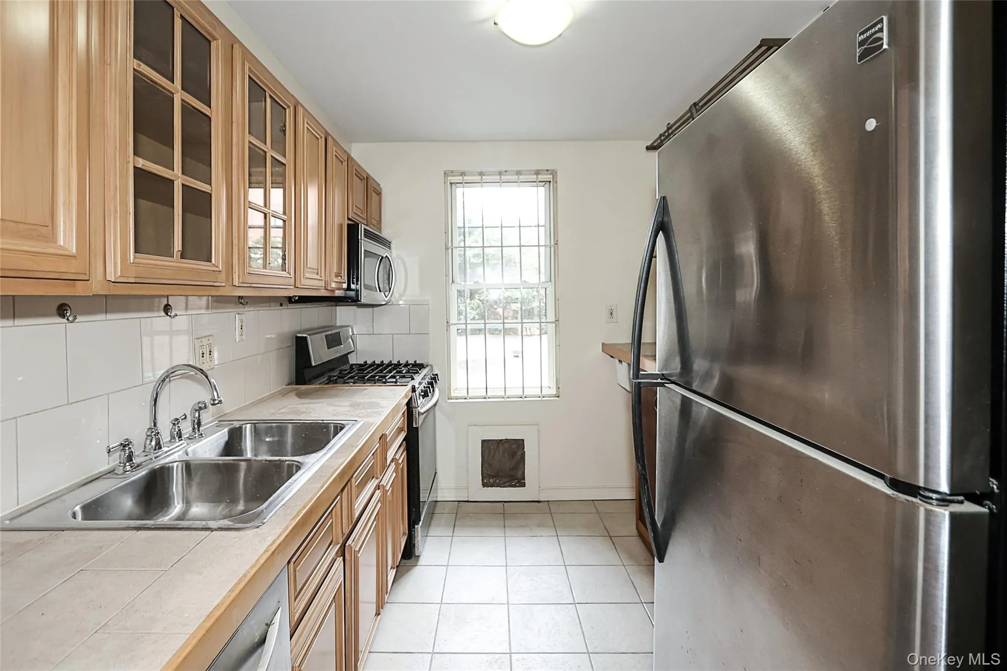 7510 Yellowstone Boulevard, New York, NY, 1 Bedroom Bedrooms, 6 Rooms Rooms,1 BathroomBathrooms,Residential,For Rent,Yellowstone,0,1000474 7510 Yellowstone Boulevard, New York, NY, 1 Bedroom Bedrooms, 6 Rooms Rooms,1 BathroomBathrooms,Residential,For Rent,Yellowstone,0,1000474