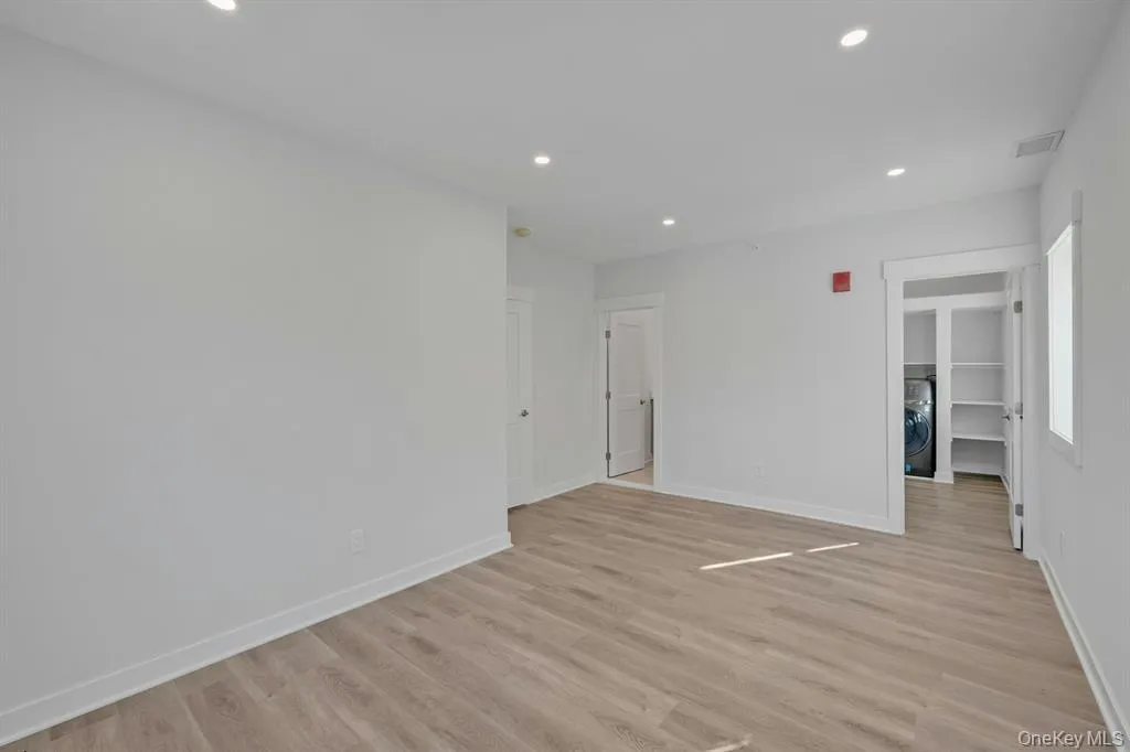 1133 Pleasantville Road, Ossining, NY, 1 Bedroom Bedrooms, 3 Rooms Rooms,1 BathroomBathrooms,Residential Lease,For Rent,Pleasantville,0,1000477 1133 Pleasantville Road, Ossining, NY, 1 Bedroom Bedrooms, 3 Rooms Rooms,1 BathroomBathrooms,Residential Lease,For Rent,Pleasantville,0,1000477