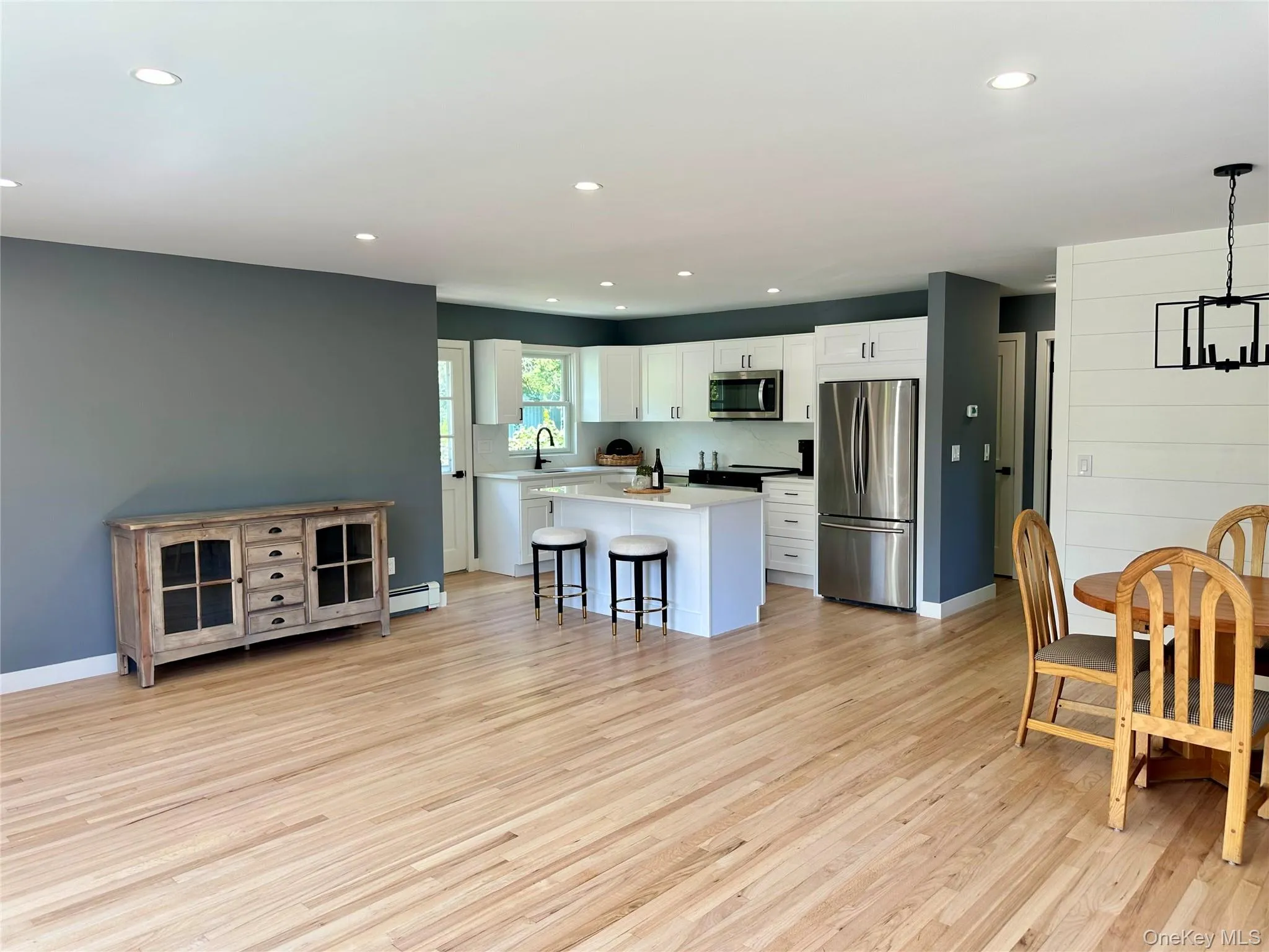 47 Norwich Street, Huntington, NY, 3 Bedrooms Bedrooms, 8 Rooms Rooms,2 BathroomsBathrooms,Residential,For Rent,Norwich,0,1000479 47 Norwich Street, Huntington, NY, 3 Bedrooms Bedrooms, 8 Rooms Rooms,2 BathroomsBathrooms,Residential,For Rent,Norwich,0,1000479