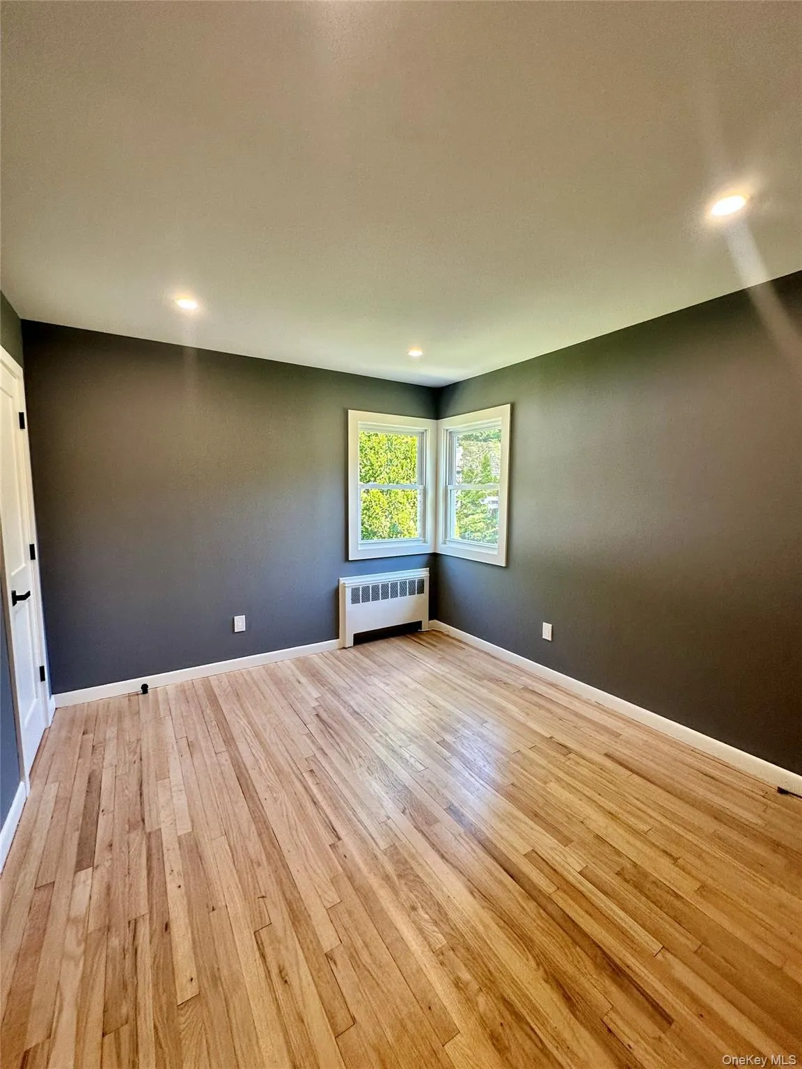47 Norwich Street, Huntington, NY, 3 Bedrooms Bedrooms, 8 Rooms Rooms,2 BathroomsBathrooms,Residential,For Rent,Norwich,0,1000479 47 Norwich Street, Huntington, NY, 3 Bedrooms Bedrooms, 8 Rooms Rooms,2 BathroomsBathrooms,Residential,For Rent,Norwich,0,1000479