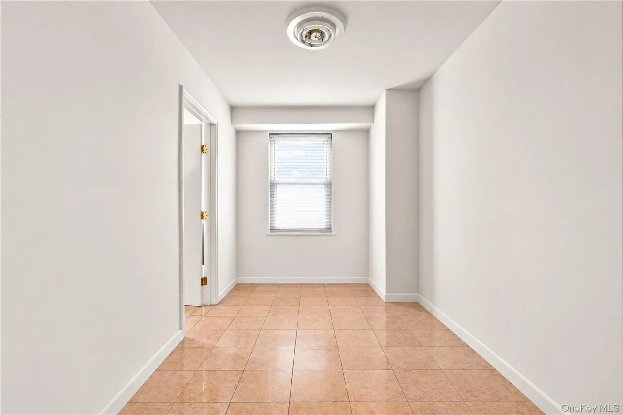 85-15 Main Street, New York, NY, 1 Bedroom Bedrooms, 5 Rooms Rooms,1 BathroomBathrooms,Residential,For Rent,Main,0,1000491 85-15 Main Street, New York, NY, 1 Bedroom Bedrooms, 5 Rooms Rooms,1 BathroomBathrooms,Residential,For Rent,Main,0,1000491