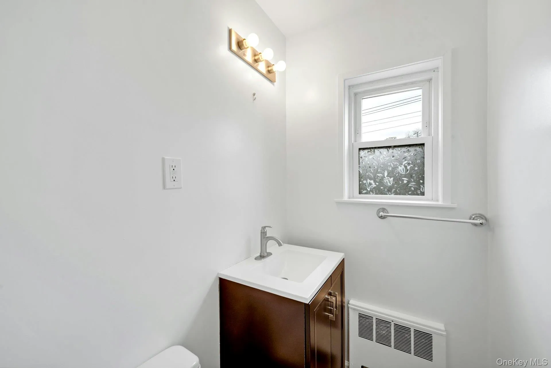 184 Purchase Street, Rye City, NY, 2 Bedrooms Bedrooms, 4 Rooms Rooms,1 BathroomBathrooms,Residential Lease,For Rent,Purchase,0,1000501 184 Purchase Street, Rye City, NY, 2 Bedrooms Bedrooms, 4 Rooms Rooms,1 BathroomBathrooms,Residential Lease,For Rent,Purchase,0,1000501