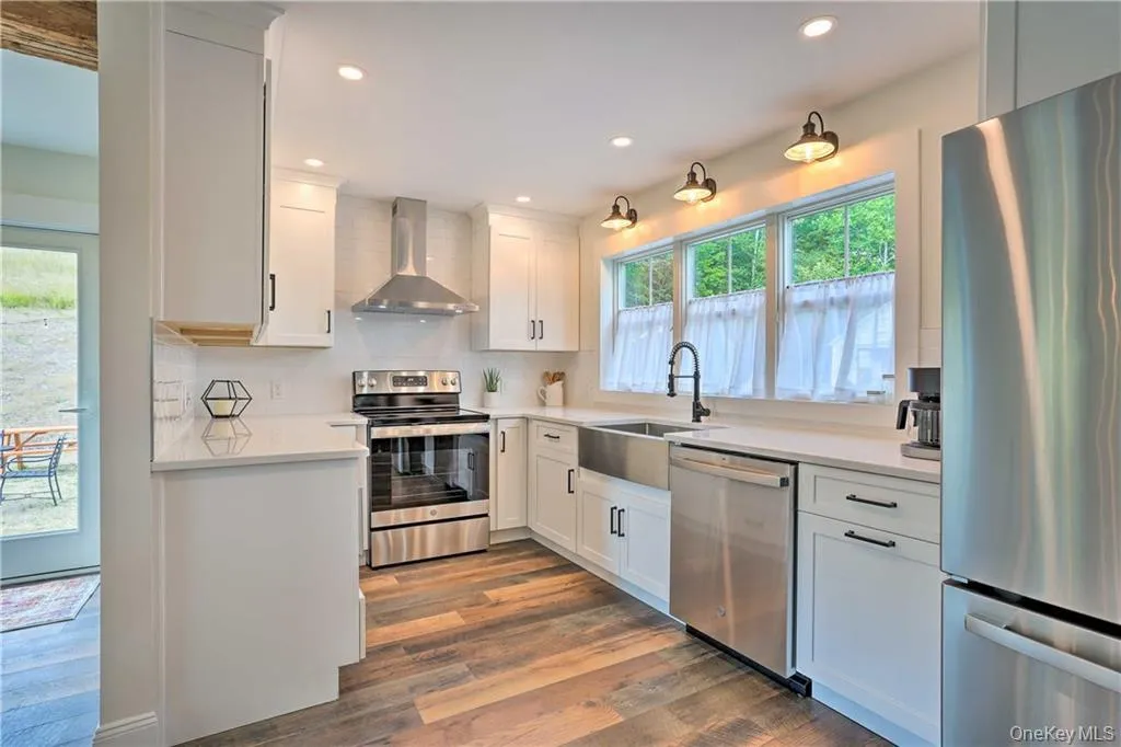 207 Plank Road, Minisink, NY, 3 Bedrooms Bedrooms, 4 Rooms Rooms,1 BathroomBathrooms,Residential Lease,For Rent,Plank,0,1000503 207 Plank Road, Minisink, NY, 3 Bedrooms Bedrooms, 4 Rooms Rooms,1 BathroomBathrooms,Residential Lease,For Rent,Plank,0,1000503
