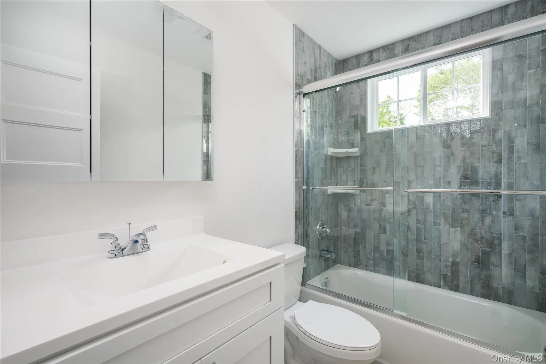 158 Mount Vernon Avenue, Brookhaven, NY, 4 Bedrooms Bedrooms, 8 Rooms Rooms,2 BathroomsBathrooms,Residential,For Rent,Mount Vernon,0,1000509 158 Mount Vernon Avenue, Brookhaven, NY, 4 Bedrooms Bedrooms, 8 Rooms Rooms,2 BathroomsBathrooms,Residential,For Rent,Mount Vernon,0,1000509