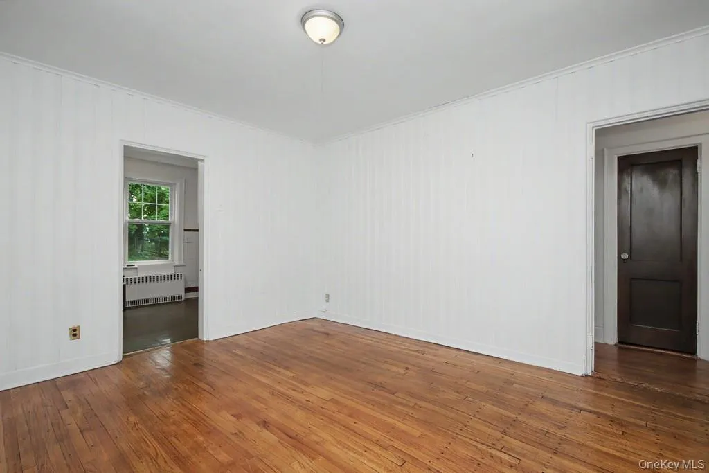 15-17 Chestnut Street, Greenburgh, NY, 2 Bedrooms Bedrooms, 6 Rooms Rooms,1 BathroomBathrooms,Residential Lease,For Rent,Chestnut,0,1000512 15-17 Chestnut Street, Greenburgh, NY, 2 Bedrooms Bedrooms, 6 Rooms Rooms,1 BathroomBathrooms,Residential Lease,For Rent,Chestnut,0,1000512