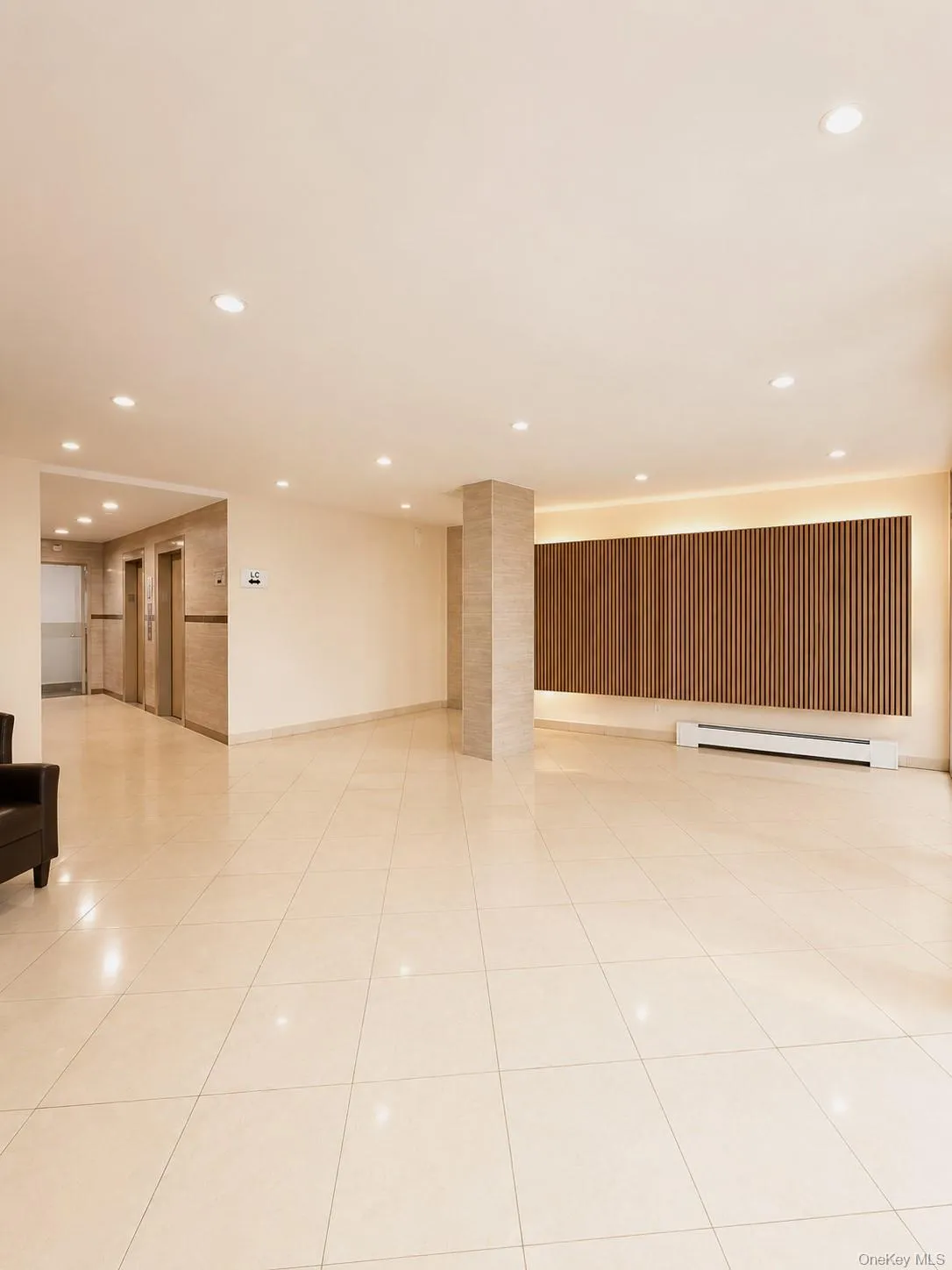 9940 63 Road, New York, NY, 1 Bedroom Bedrooms, 4 Rooms Rooms,1 BathroomBathrooms,Residential,For Rent,63,0,1000523 9940 63 Road, New York, NY, 1 Bedroom Bedrooms, 4 Rooms Rooms,1 BathroomBathrooms,Residential,For Rent,63,0,1000523