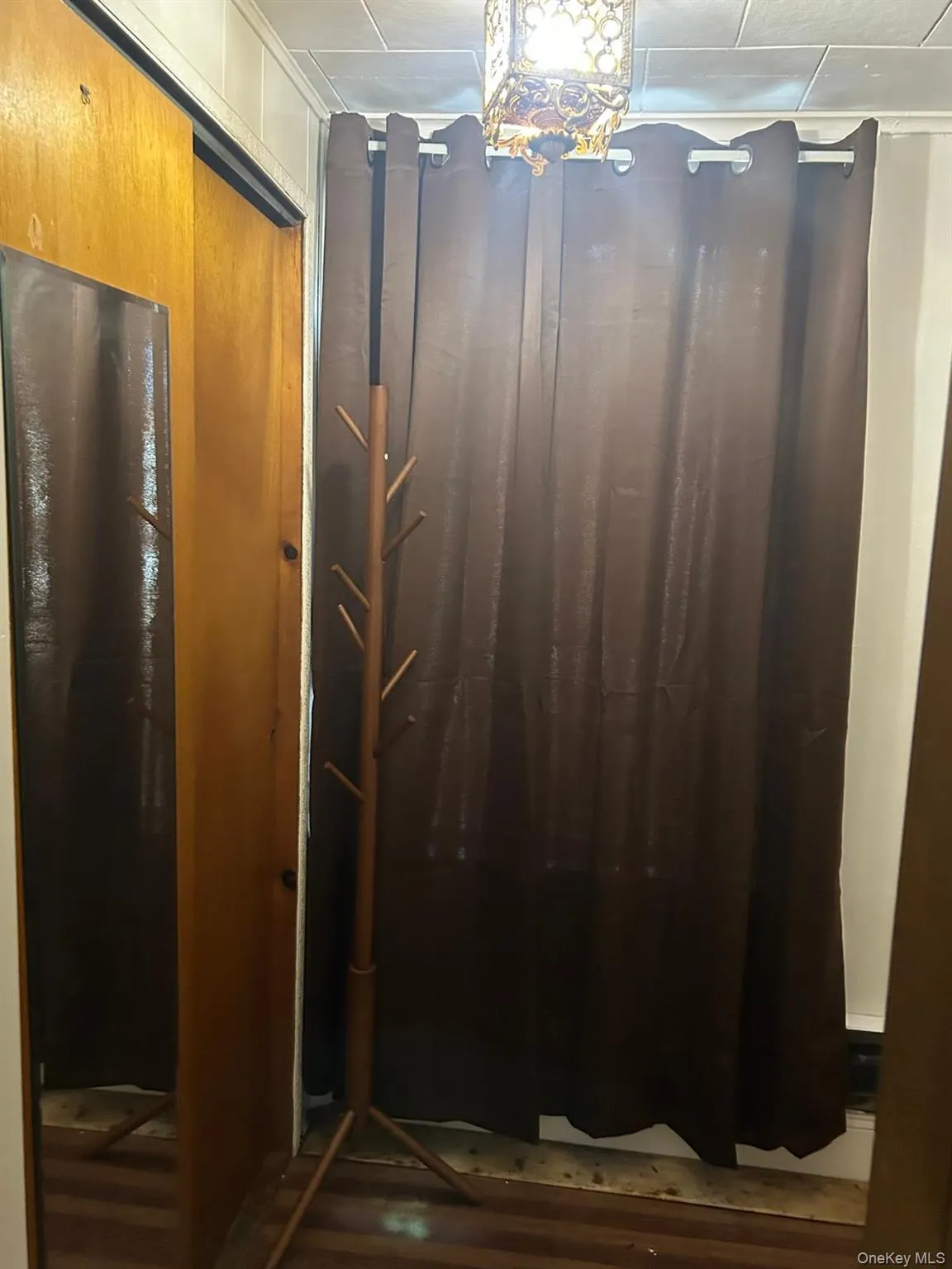 11636 197th Street, New York, NY, 2 Bedrooms Bedrooms, 5 Rooms Rooms,1 BathroomBathrooms,Residential,For Rent,197th,0,1000528 11636 197th Street, New York, NY, 2 Bedrooms Bedrooms, 5 Rooms Rooms,1 BathroomBathrooms,Residential,For Rent,197th,0,1000528