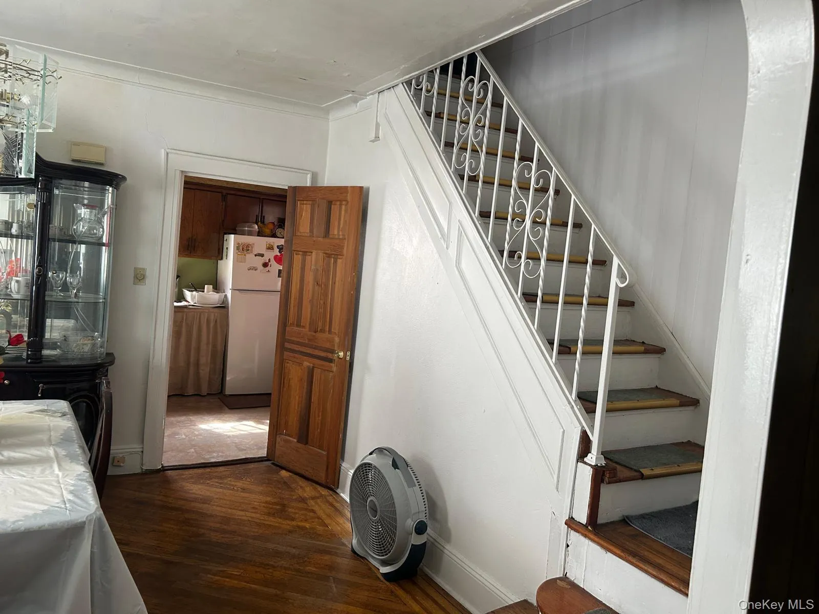 11636 197th Street, New York, NY, 2 Bedrooms Bedrooms, 5 Rooms Rooms,1 BathroomBathrooms,Residential,For Rent,197th,0,1000528 11636 197th Street, New York, NY, 2 Bedrooms Bedrooms, 5 Rooms Rooms,1 BathroomBathrooms,Residential,For Rent,197th,0,1000528