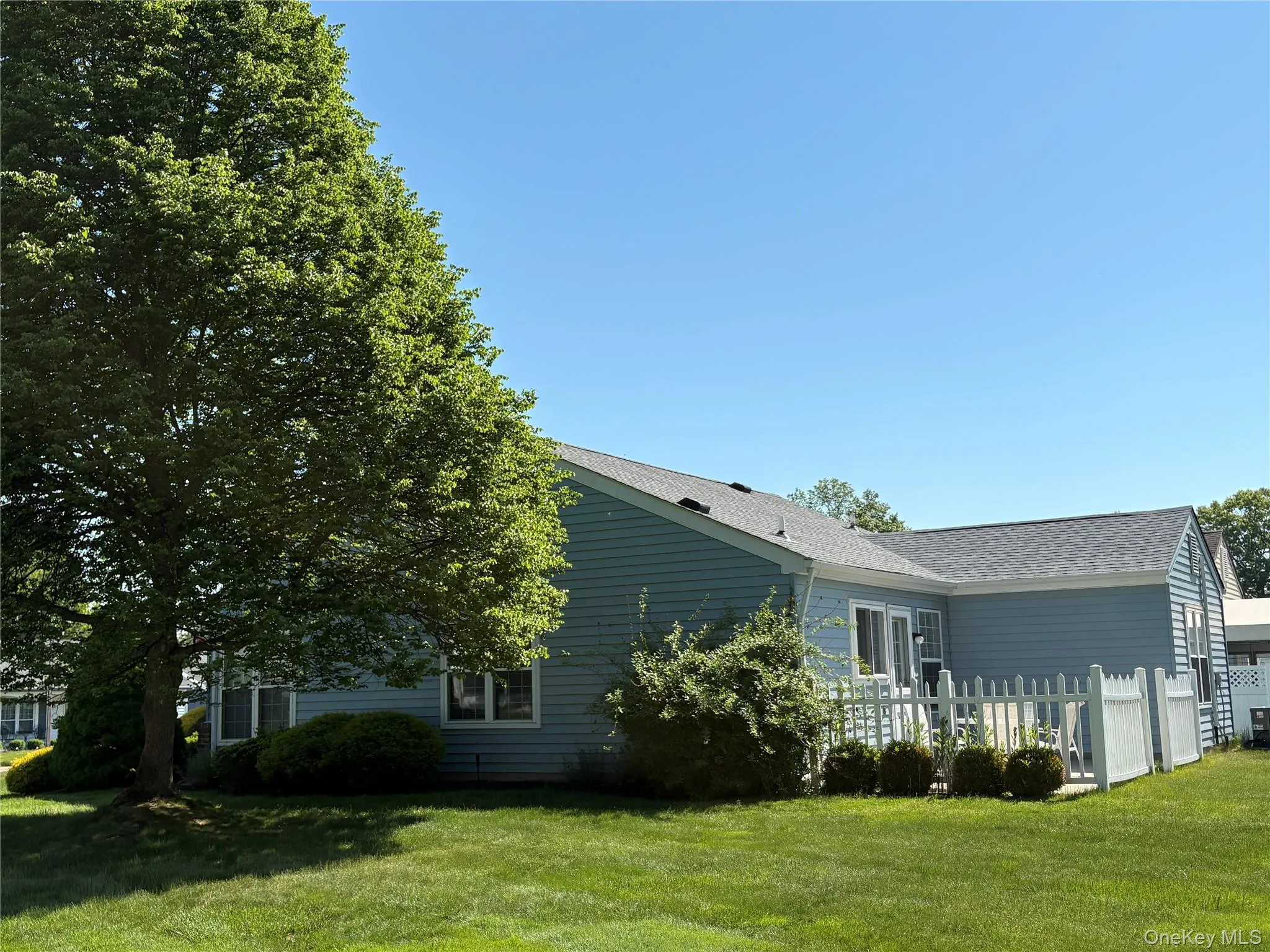 491 Stratford Lane, Brookhaven, NY, 2 Bedrooms Bedrooms, 5 Rooms Rooms,2 BathroomsBathrooms,Residential,For Rent,Stratford,0,1000530 491 Stratford Lane, Brookhaven, NY, 2 Bedrooms Bedrooms, 5 Rooms Rooms,2 BathroomsBathrooms,Residential,For Rent,Stratford,0,1000530