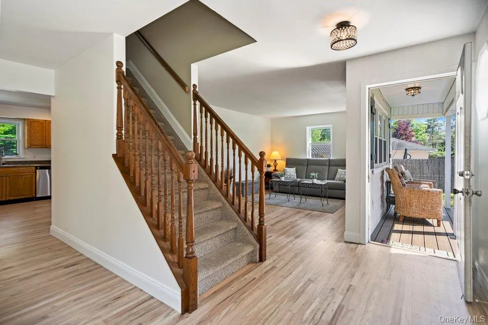 225 Walker Avenue, Brookhaven, NY, 3 Bedrooms Bedrooms, 7 Rooms Rooms,1 BathroomBathrooms,Residential,For Rent,Walker,0,1000536 225 Walker Avenue, Brookhaven, NY, 3 Bedrooms Bedrooms, 7 Rooms Rooms,1 BathroomBathrooms,Residential,For Rent,Walker,0,1000536