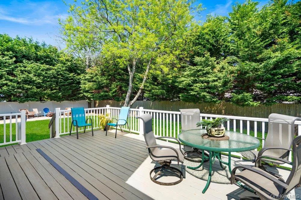 225 Walker Avenue, Brookhaven, NY, 3 Bedrooms Bedrooms, 7 Rooms Rooms,1 BathroomBathrooms,Residential,For Rent,Walker,0,1000536 225 Walker Avenue, Brookhaven, NY, 3 Bedrooms Bedrooms, 7 Rooms Rooms,1 BathroomBathrooms,Residential,For Rent,Walker,0,1000536