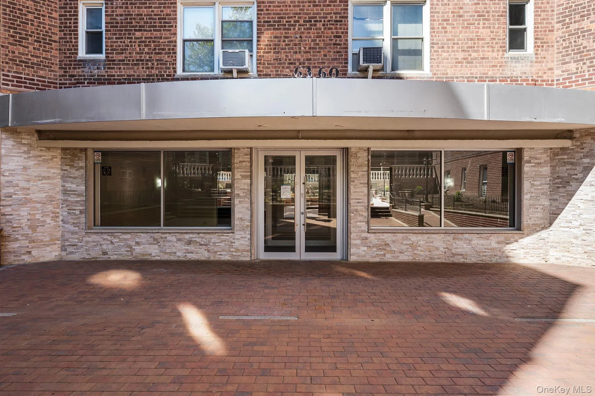 6360 102nd Street, New York, NY, 2 Bedrooms Bedrooms, 4 Rooms Rooms,1 BathroomBathrooms,Residential Sale,For Rent,102nd,0,1000539 6360 102nd Street, New York, NY, 2 Bedrooms Bedrooms, 4 Rooms Rooms,1 BathroomBathrooms,Residential Sale,For Rent,102nd,0,1000539