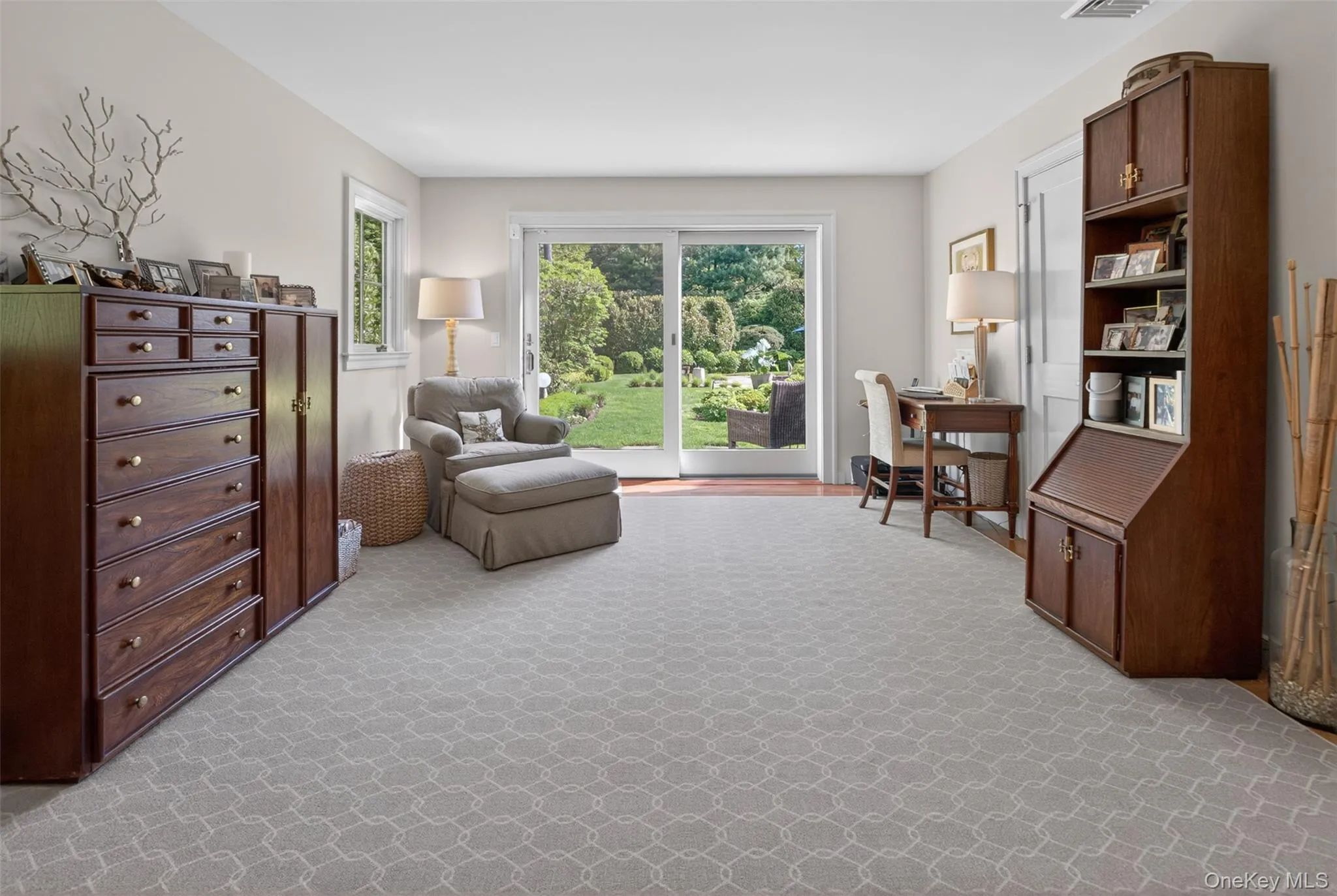 95 Tyrone Drive, East Hampton, NY, 3 Bedrooms Bedrooms, 5 Rooms Rooms,2 BathroomsBathrooms,Residential,For Rent,Tyrone,0,1000541 95 Tyrone Drive, East Hampton, NY, 3 Bedrooms Bedrooms, 5 Rooms Rooms,2 BathroomsBathrooms,Residential,For Rent,Tyrone,0,1000541