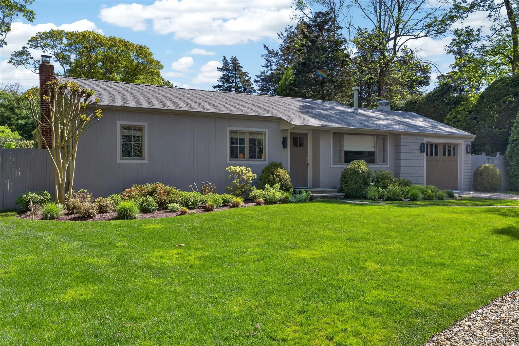 95 Tyrone Drive, East Hampton, NY, 3 Bedrooms Bedrooms, 5 Rooms Rooms,2 BathroomsBathrooms,Residential,For Rent,Tyrone,0,1000541 95 Tyrone Drive, East Hampton, NY, 3 Bedrooms Bedrooms, 5 Rooms Rooms,2 BathroomsBathrooms,Residential,For Rent,Tyrone,0,1000541