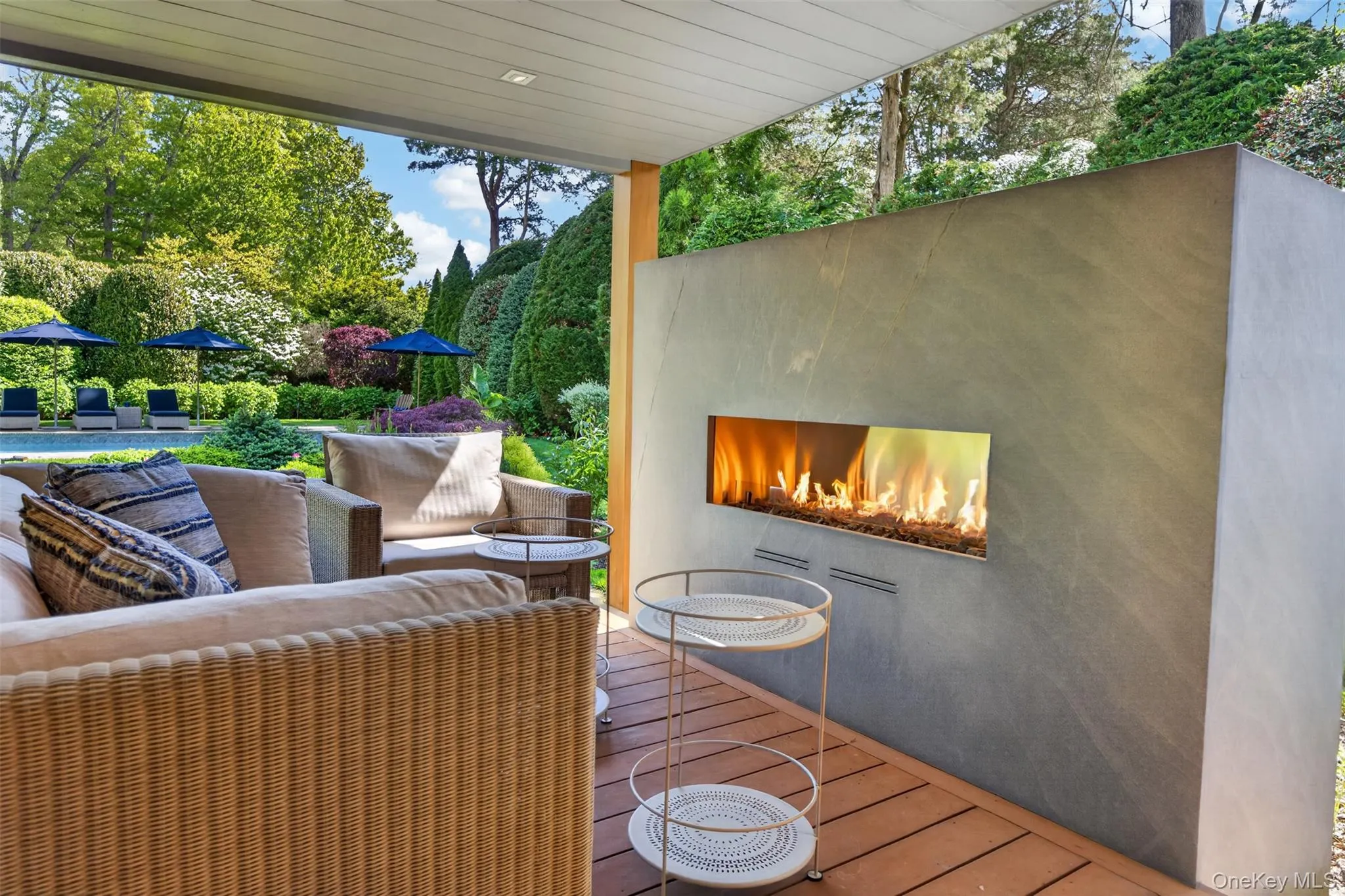 95 Tyrone Drive, East Hampton, NY, 3 Bedrooms Bedrooms, 5 Rooms Rooms,2 BathroomsBathrooms,Residential,For Rent,Tyrone,0,1000541 95 Tyrone Drive, East Hampton, NY, 3 Bedrooms Bedrooms, 5 Rooms Rooms,2 BathroomsBathrooms,Residential,For Rent,Tyrone,0,1000541