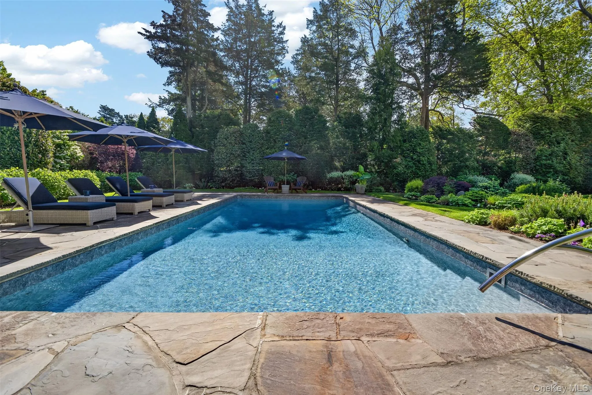 95 Tyrone Drive, East Hampton, NY, 3 Bedrooms Bedrooms, 5 Rooms Rooms,2 BathroomsBathrooms,Residential,For Rent,Tyrone,0,1000541 95 Tyrone Drive, East Hampton, NY, 3 Bedrooms Bedrooms, 5 Rooms Rooms,2 BathroomsBathrooms,Residential,For Rent,Tyrone,0,1000541