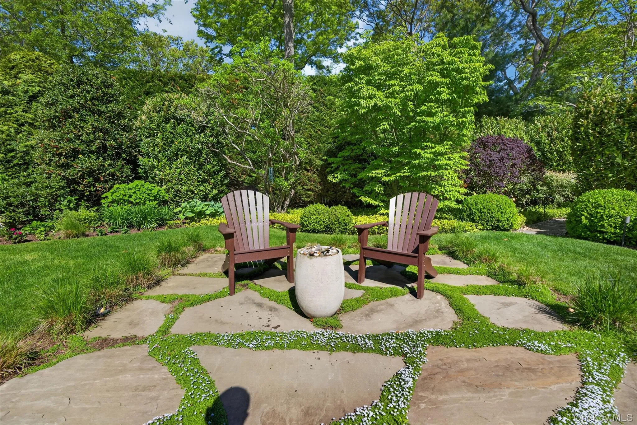 95 Tyrone Drive, East Hampton, NY, 3 Bedrooms Bedrooms, 5 Rooms Rooms,2 BathroomsBathrooms,Residential,For Rent,Tyrone,0,1000541 95 Tyrone Drive, East Hampton, NY, 3 Bedrooms Bedrooms, 5 Rooms Rooms,2 BathroomsBathrooms,Residential,For Rent,Tyrone,0,1000541