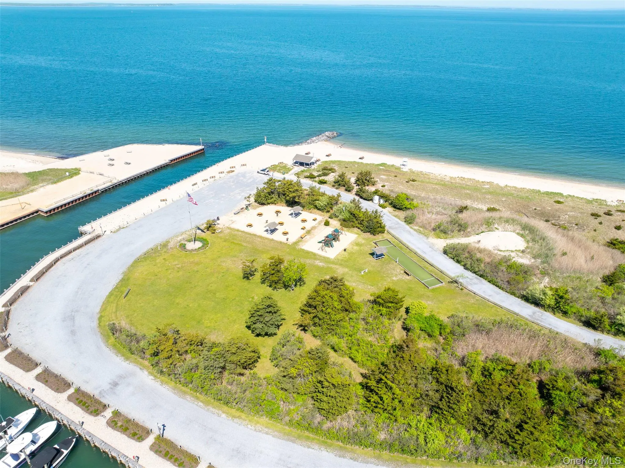 95 Tyrone Drive, East Hampton, NY, 3 Bedrooms Bedrooms, 5 Rooms Rooms,2 BathroomsBathrooms,Residential,For Rent,Tyrone,0,1000541 95 Tyrone Drive, East Hampton, NY, 3 Bedrooms Bedrooms, 5 Rooms Rooms,2 BathroomsBathrooms,Residential,For Rent,Tyrone,0,1000541