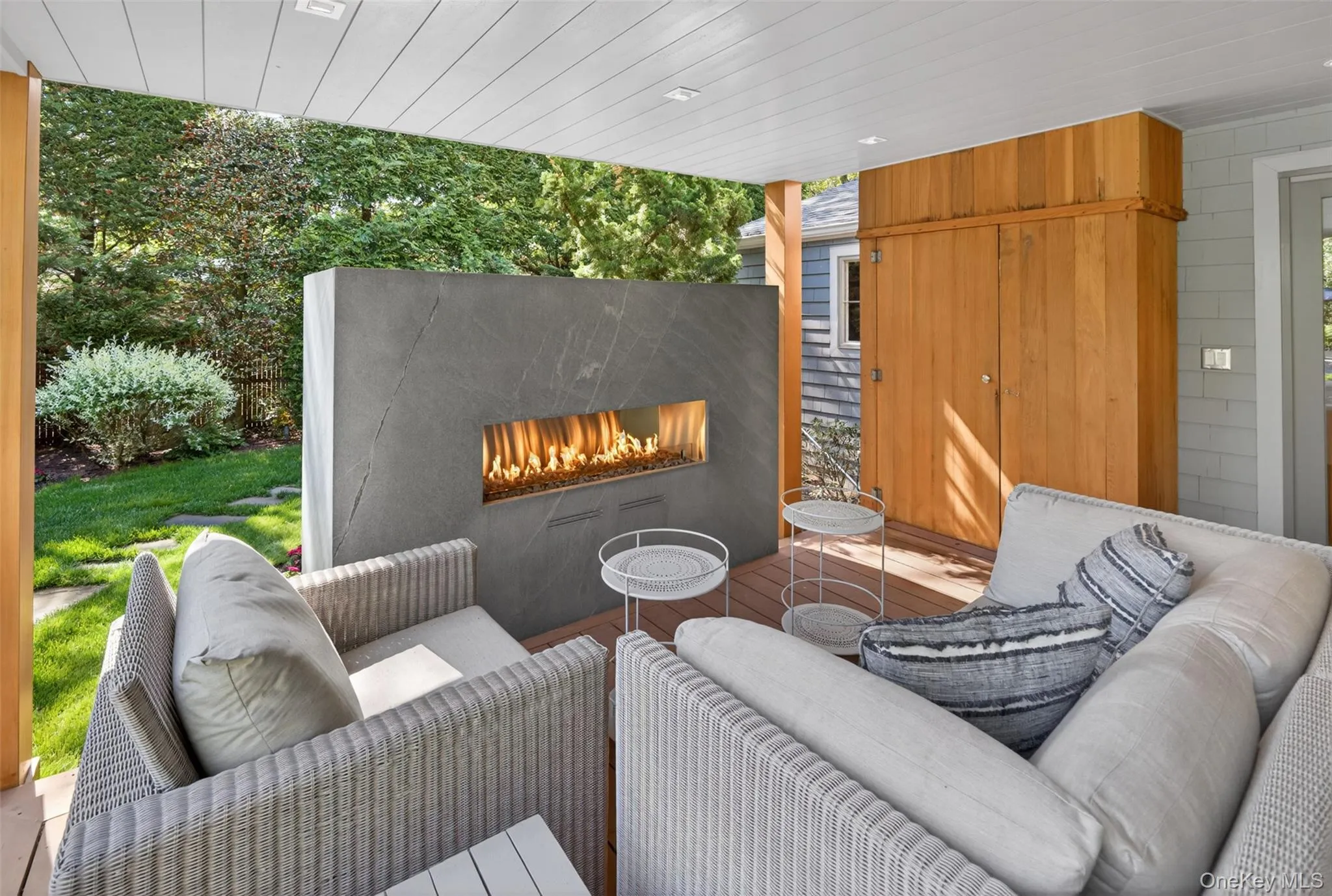 95 Tyrone Drive, East Hampton, NY, 3 Bedrooms Bedrooms, 5 Rooms Rooms,2 BathroomsBathrooms,Residential,For Rent,Tyrone,0,1000541 95 Tyrone Drive, East Hampton, NY, 3 Bedrooms Bedrooms, 5 Rooms Rooms,2 BathroomsBathrooms,Residential,For Rent,Tyrone,0,1000541