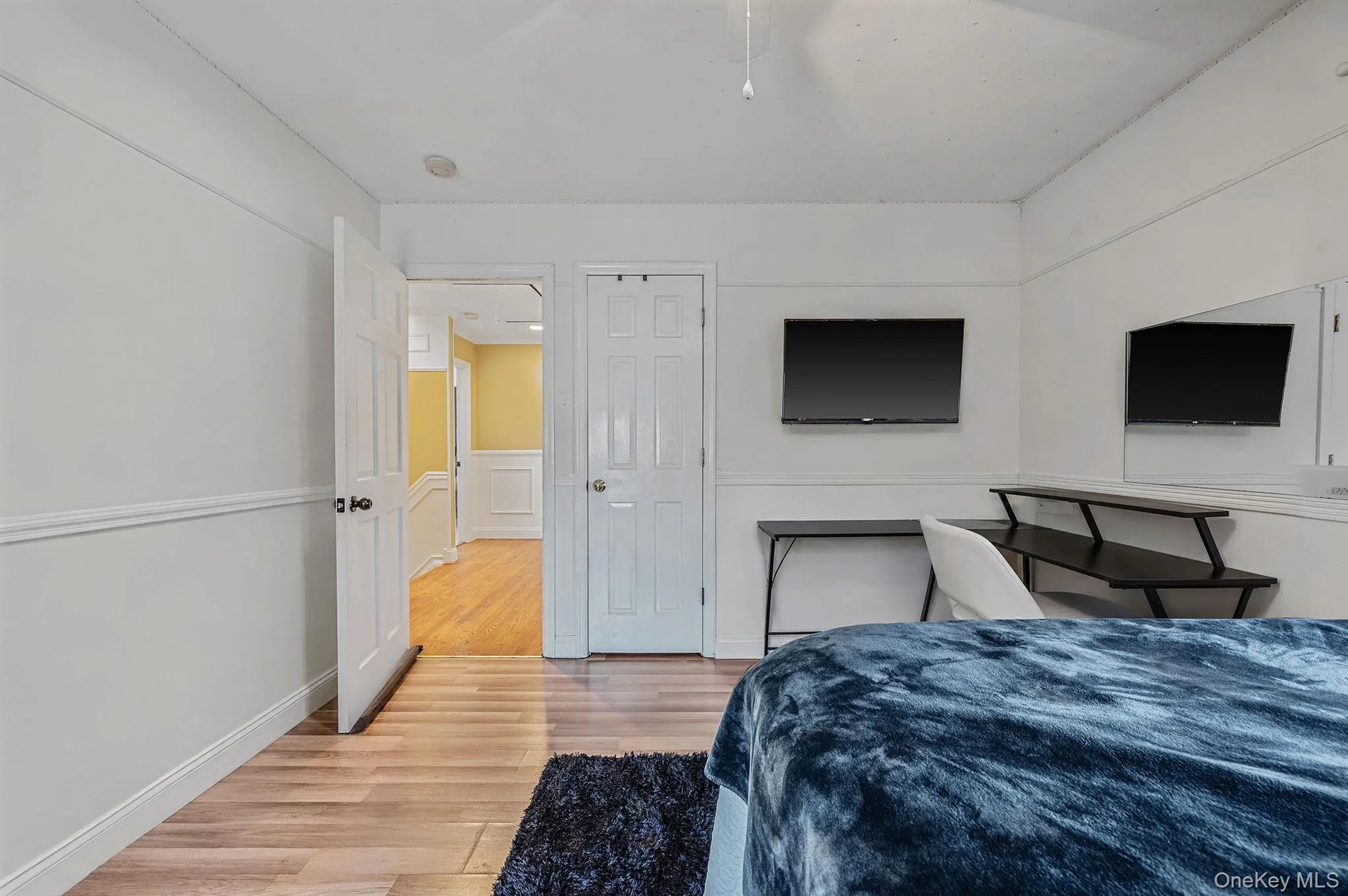 15 Lillian Place, Oyster Bay, NY, 4 Bedrooms Bedrooms, 8 Rooms Rooms,2 BathroomsBathrooms,Residential,For Rent,Lillian,0,1000542 15 Lillian Place, Oyster Bay, NY, 4 Bedrooms Bedrooms, 8 Rooms Rooms,2 BathroomsBathrooms,Residential,For Rent,Lillian,0,1000542