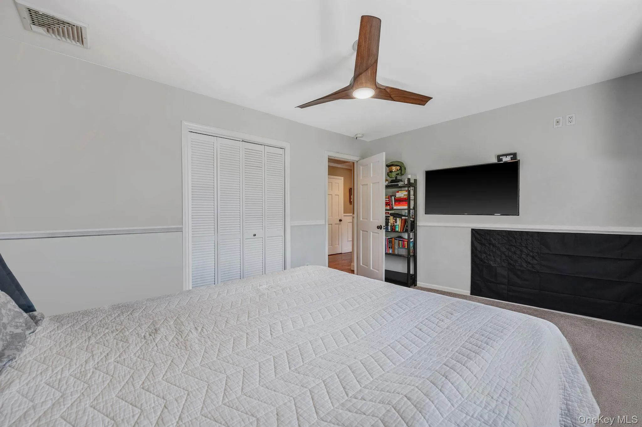 15 Lillian Place, Oyster Bay, NY, 4 Bedrooms Bedrooms, 8 Rooms Rooms,2 BathroomsBathrooms,Residential,For Rent,Lillian,0,1000542 15 Lillian Place, Oyster Bay, NY, 4 Bedrooms Bedrooms, 8 Rooms Rooms,2 BathroomsBathrooms,Residential,For Rent,Lillian,0,1000542