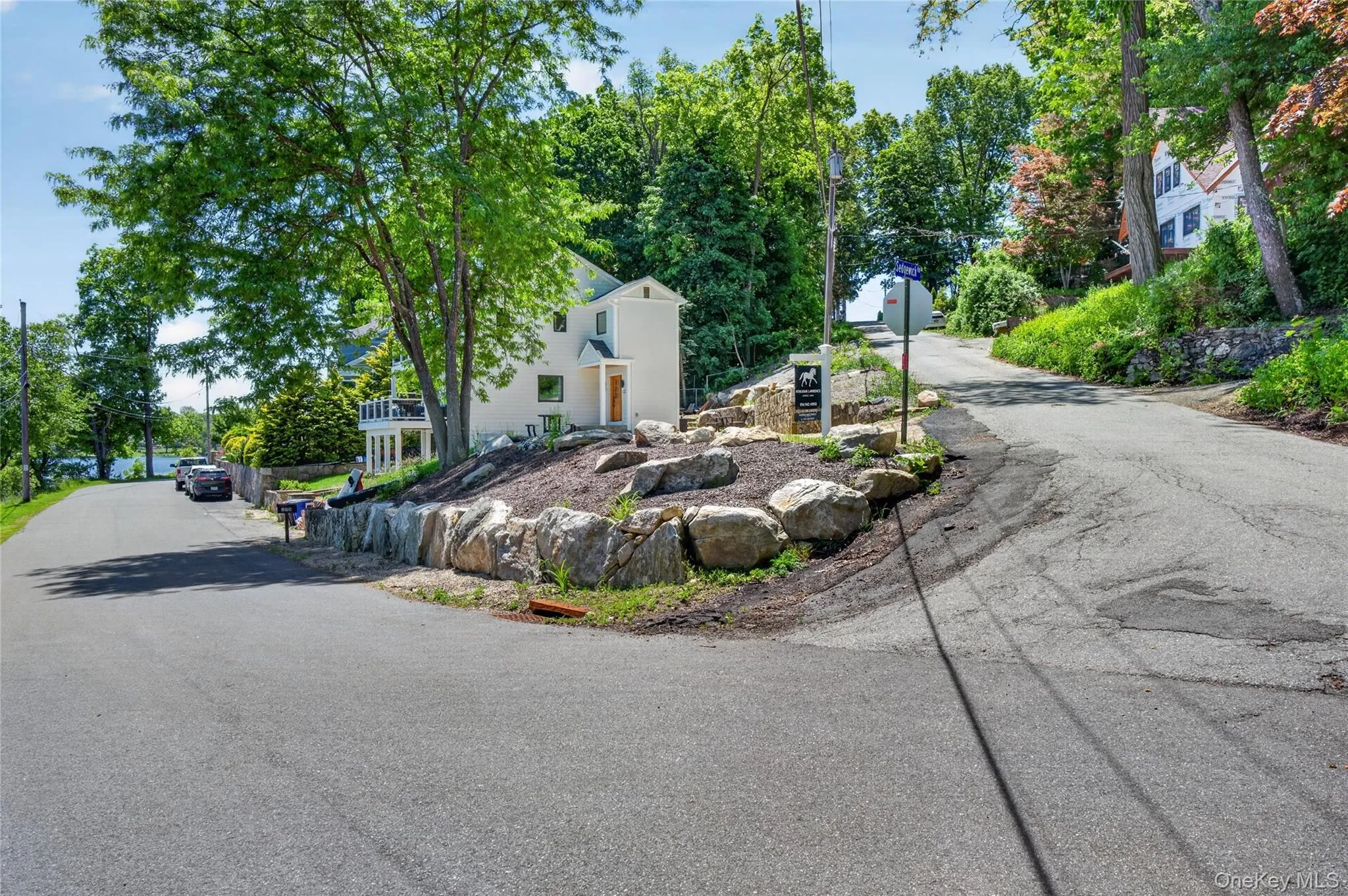 175 Lakeshore Drive, Carmel, NY, 3 Bedrooms Bedrooms, 6 Rooms Rooms,3 BathroomsBathrooms,Residential,For Rent,Lakeshore,0,1000547 175 Lakeshore Drive, Carmel, NY, 3 Bedrooms Bedrooms, 6 Rooms Rooms,3 BathroomsBathrooms,Residential,For Rent,Lakeshore,0,1000547