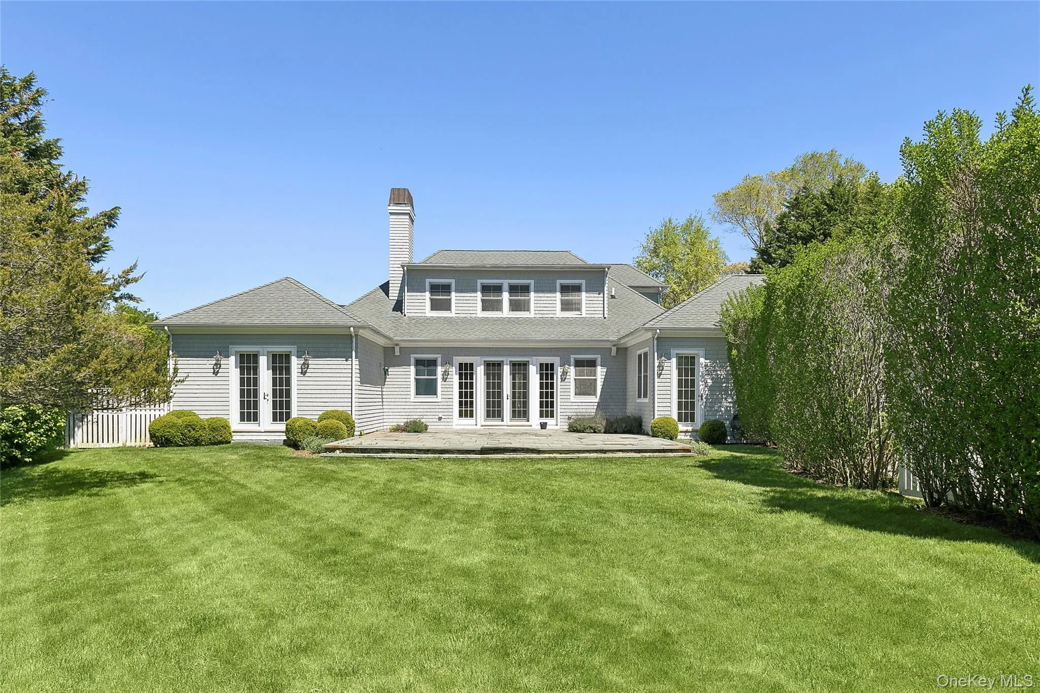41 Edgewood Avenue, Southampton, NY, 4 Bedrooms Bedrooms, 15 Rooms Rooms,4 BathroomsBathrooms,Residential,For Rent,Edgewood,0,1000550 41 Edgewood Avenue, Southampton, NY, 4 Bedrooms Bedrooms, 15 Rooms Rooms,4 BathroomsBathrooms,Residential,For Rent,Edgewood,0,1000550
