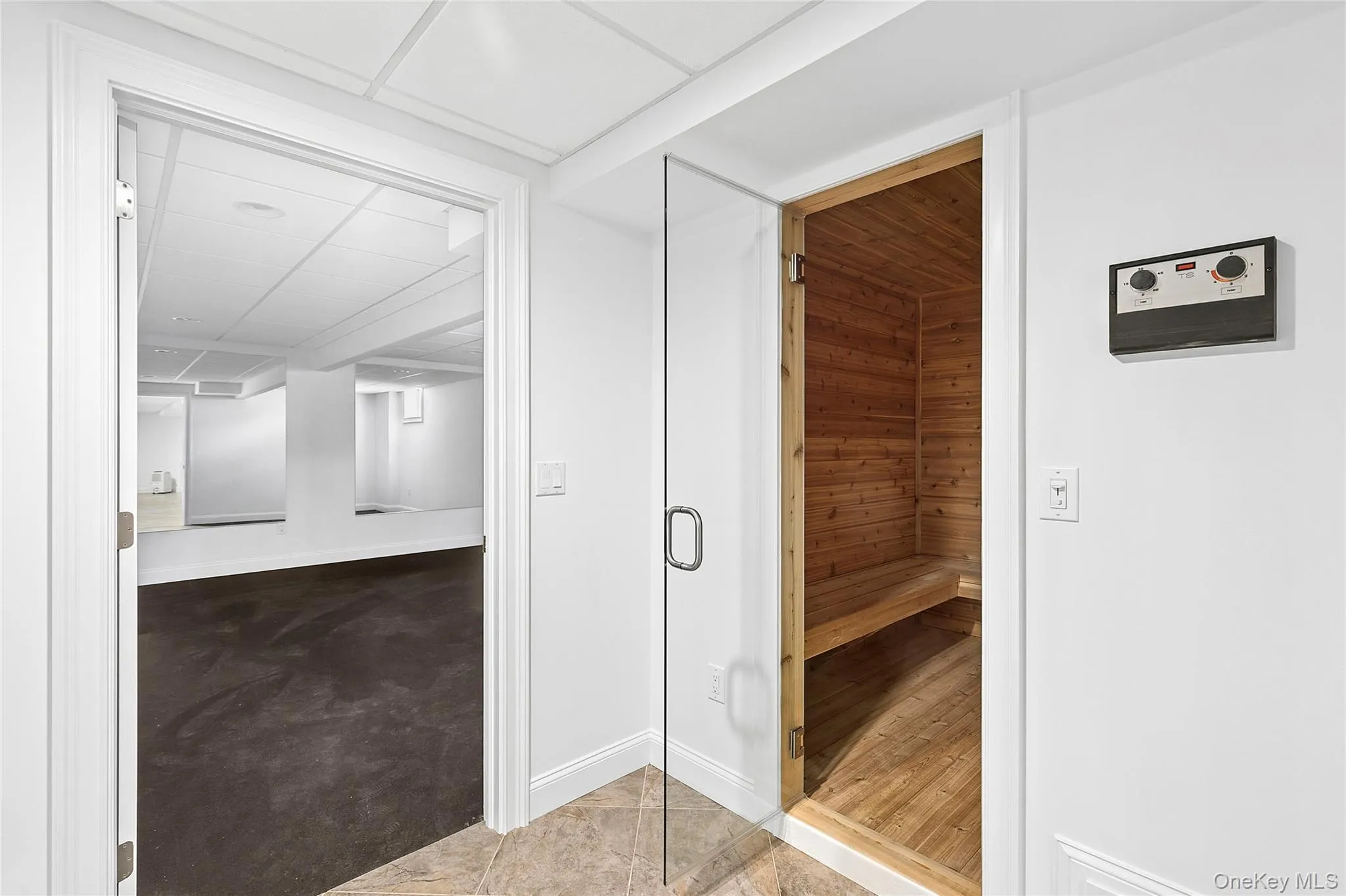 41 Edgewood Avenue, Southampton, NY, 4 Bedrooms Bedrooms, 15 Rooms Rooms,4 BathroomsBathrooms,Residential,For Rent,Edgewood,0,1000550 41 Edgewood Avenue, Southampton, NY, 4 Bedrooms Bedrooms, 15 Rooms Rooms,4 BathroomsBathrooms,Residential,For Rent,Edgewood,0,1000550